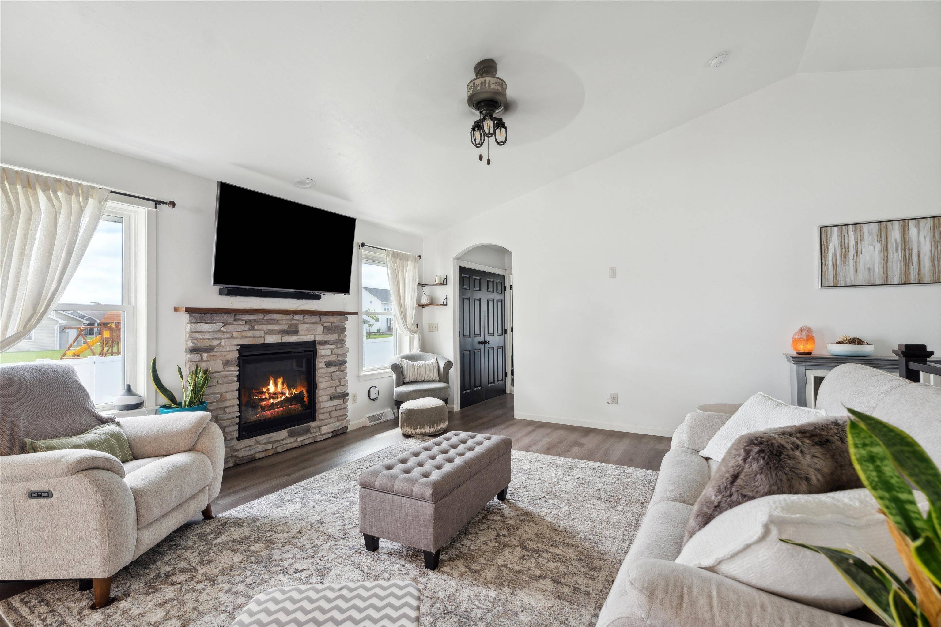 Appleton, WI 54915,N9332 MULHOLLAND LN