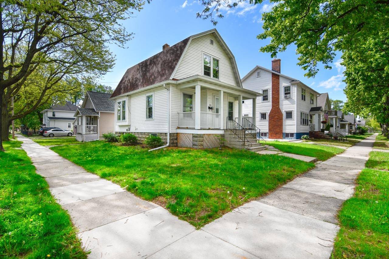 Green Bay, WI 54304,801 11TH AVE
