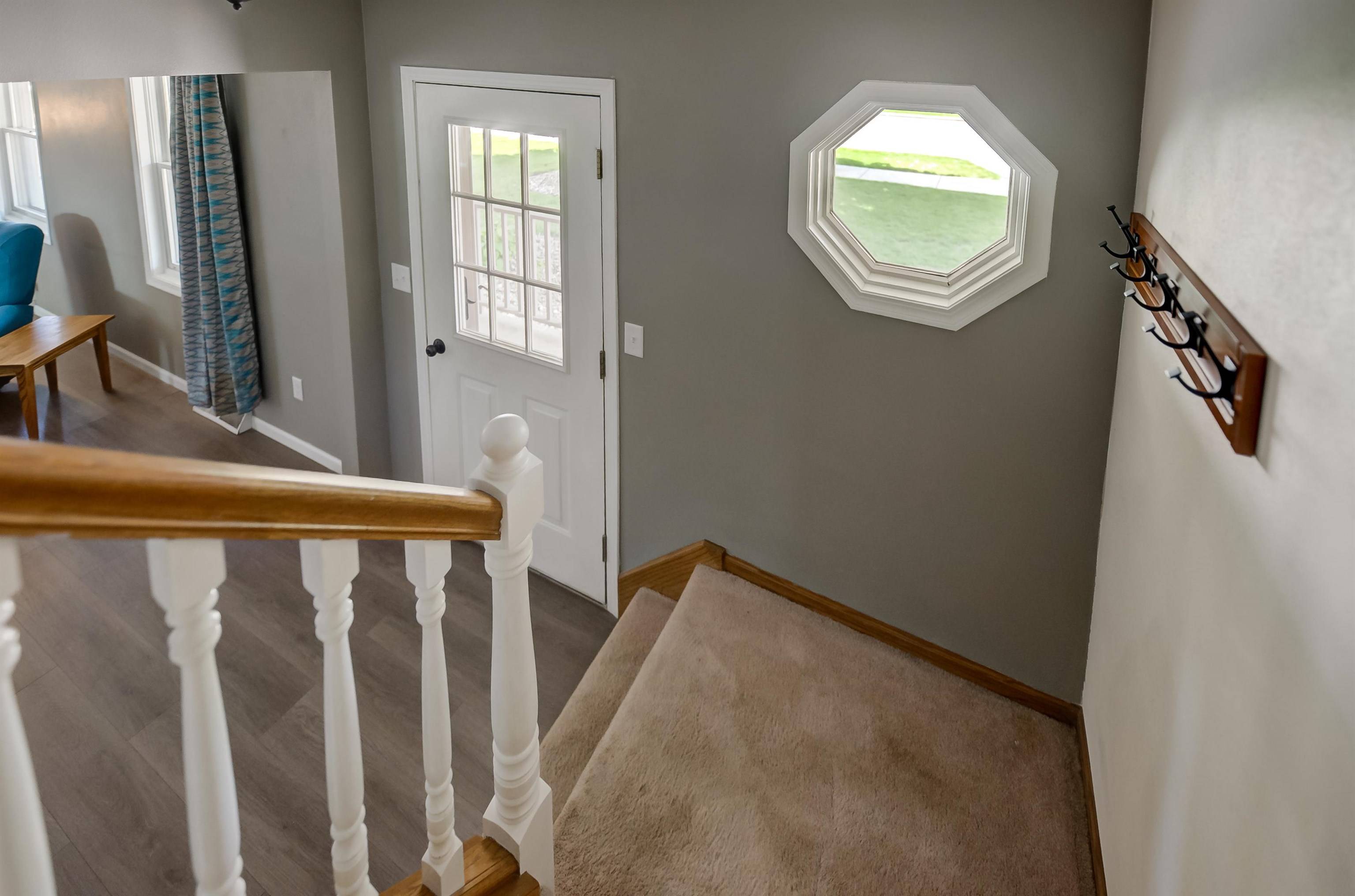 Oshkosh, WI 54904,105 ROLLING GREEN CIR