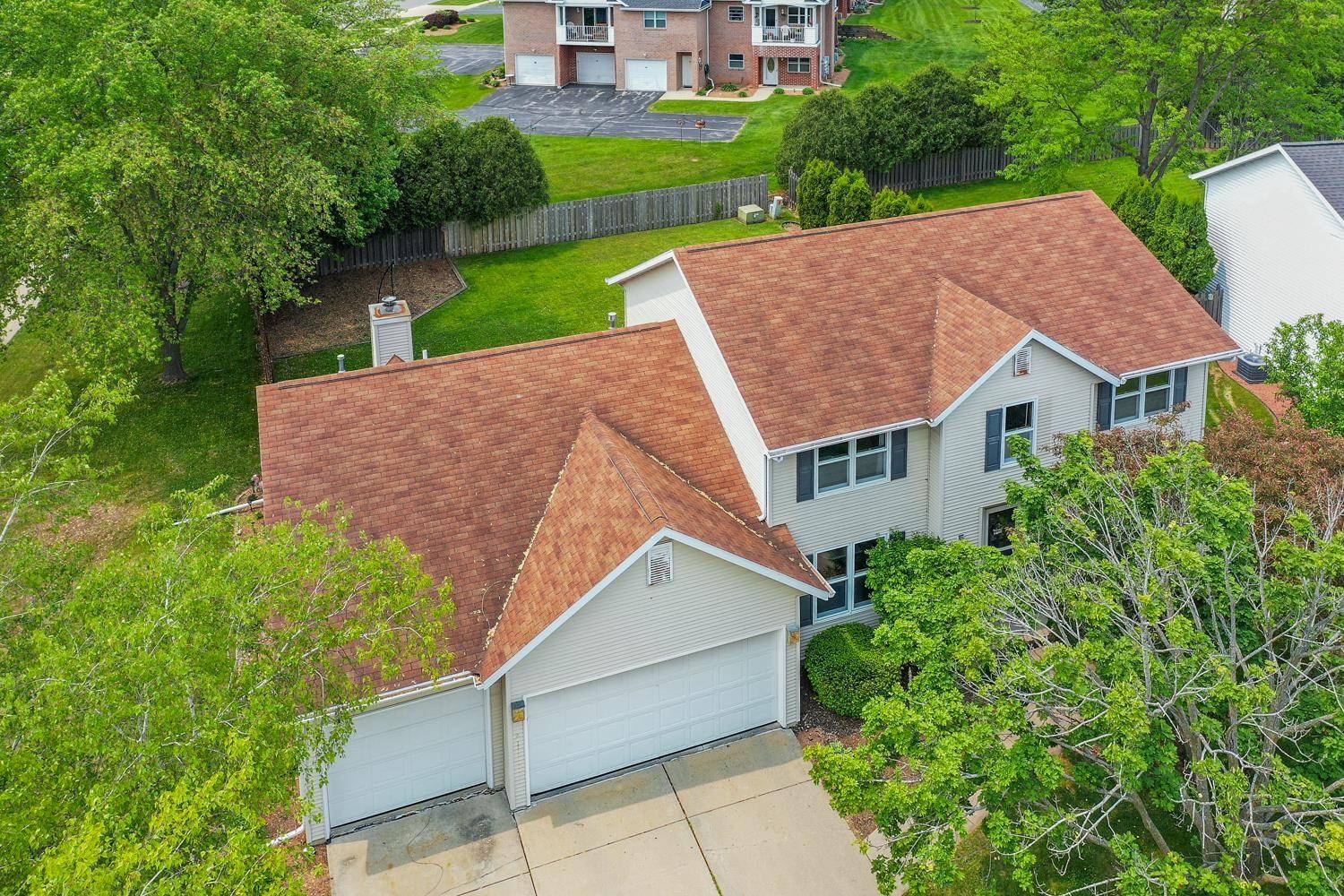 De Pere, WI 54115-3684,803 W GILE CIR