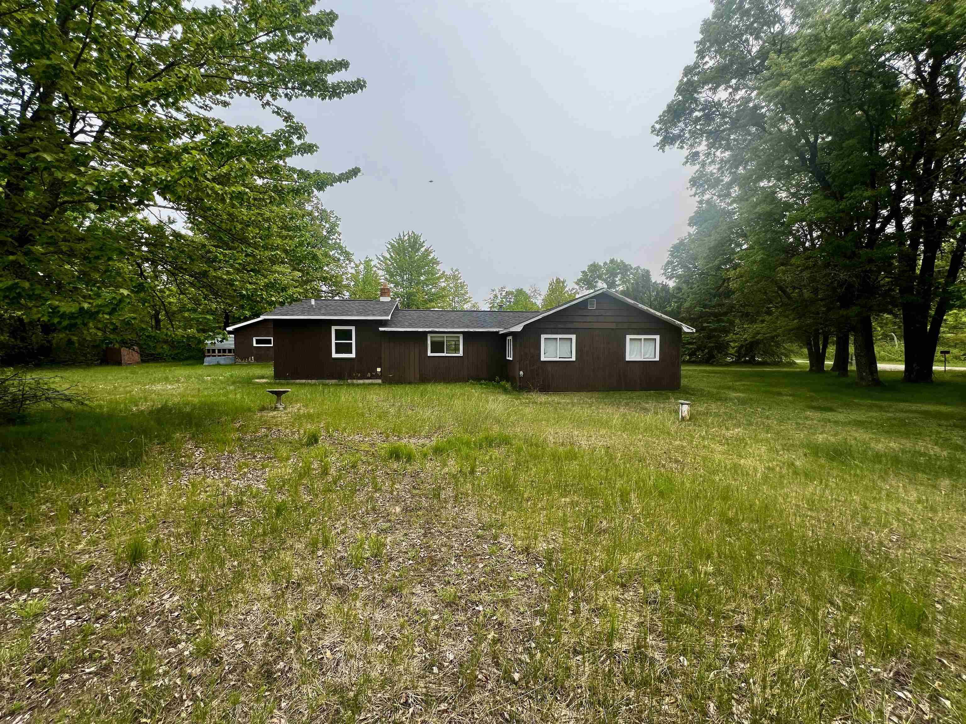 Amberg, WI 54102,W8650 AMBERG WAUSAUKEE RD