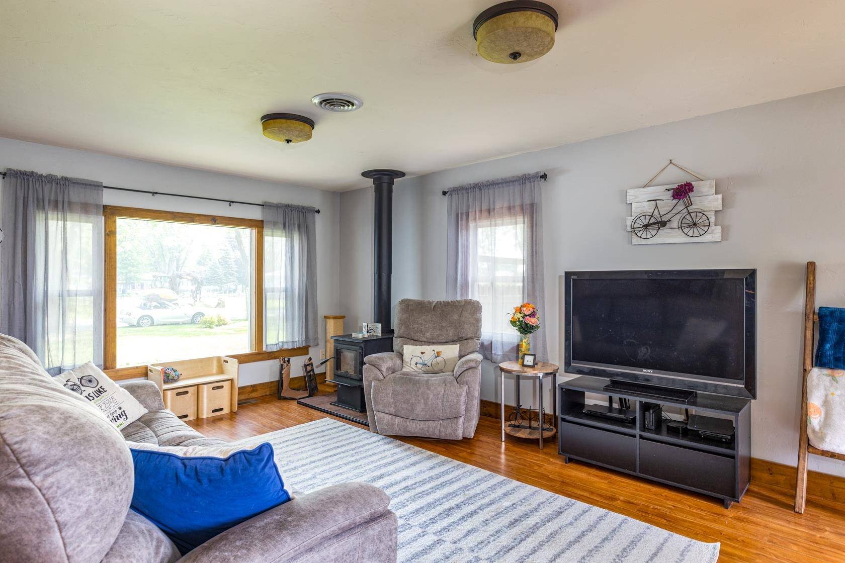 Oshkosh, WI 54901,2946 SHADOW LN