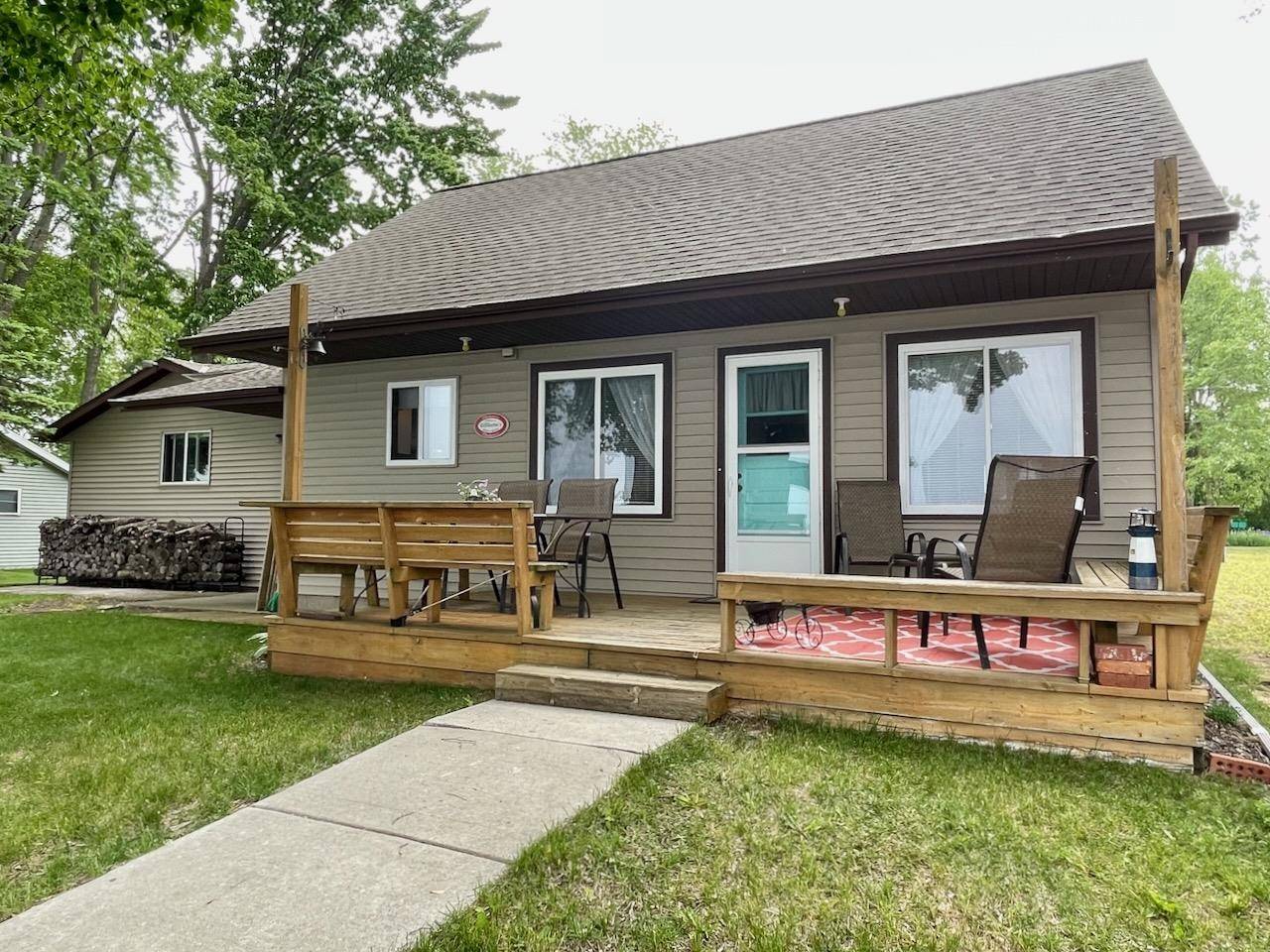 Luxemburg, WI 54217-0000,573 ARROWHEAD BEACH RD