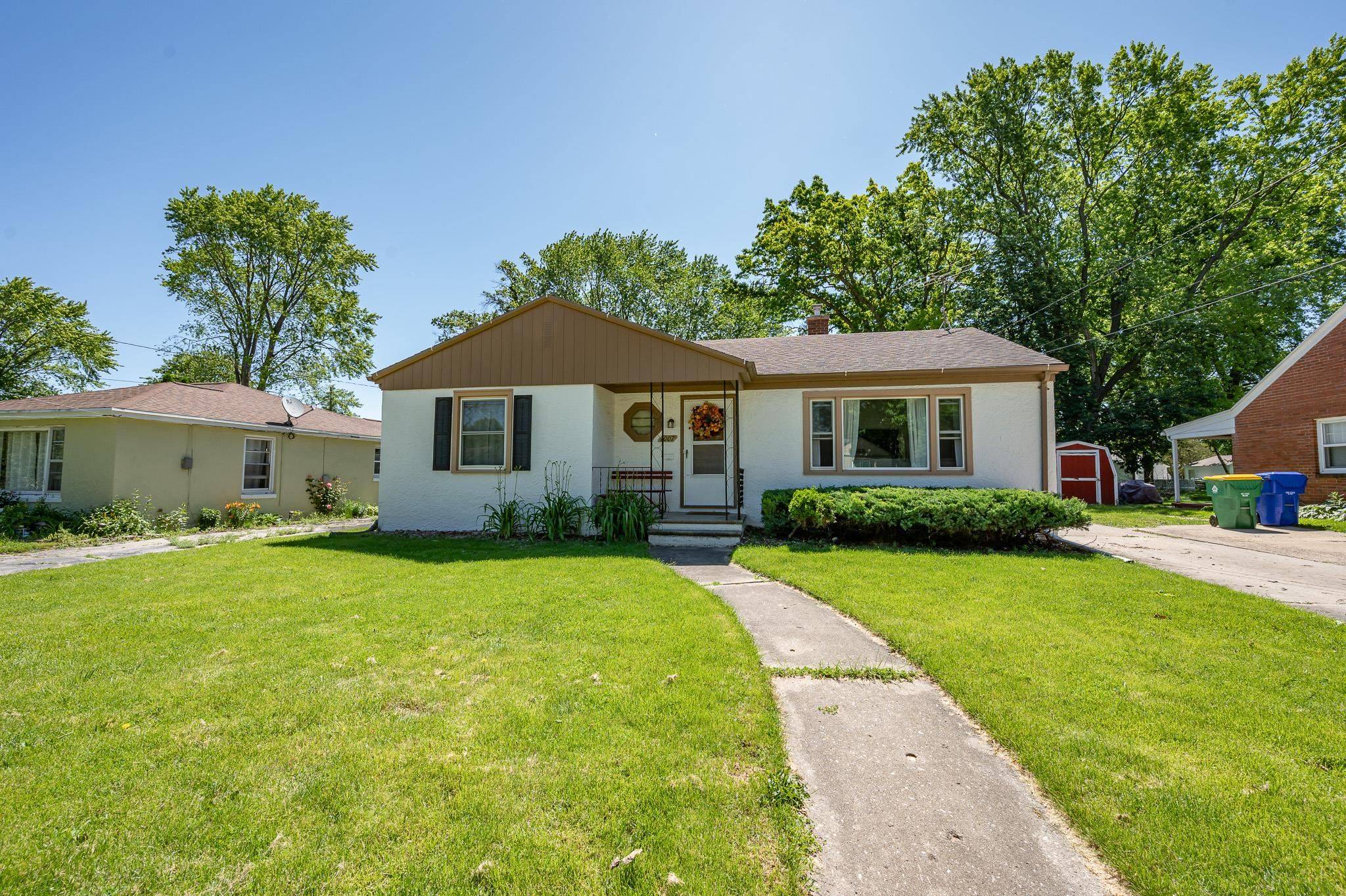 Green Bay, WI 54304,1007 14TH AVE