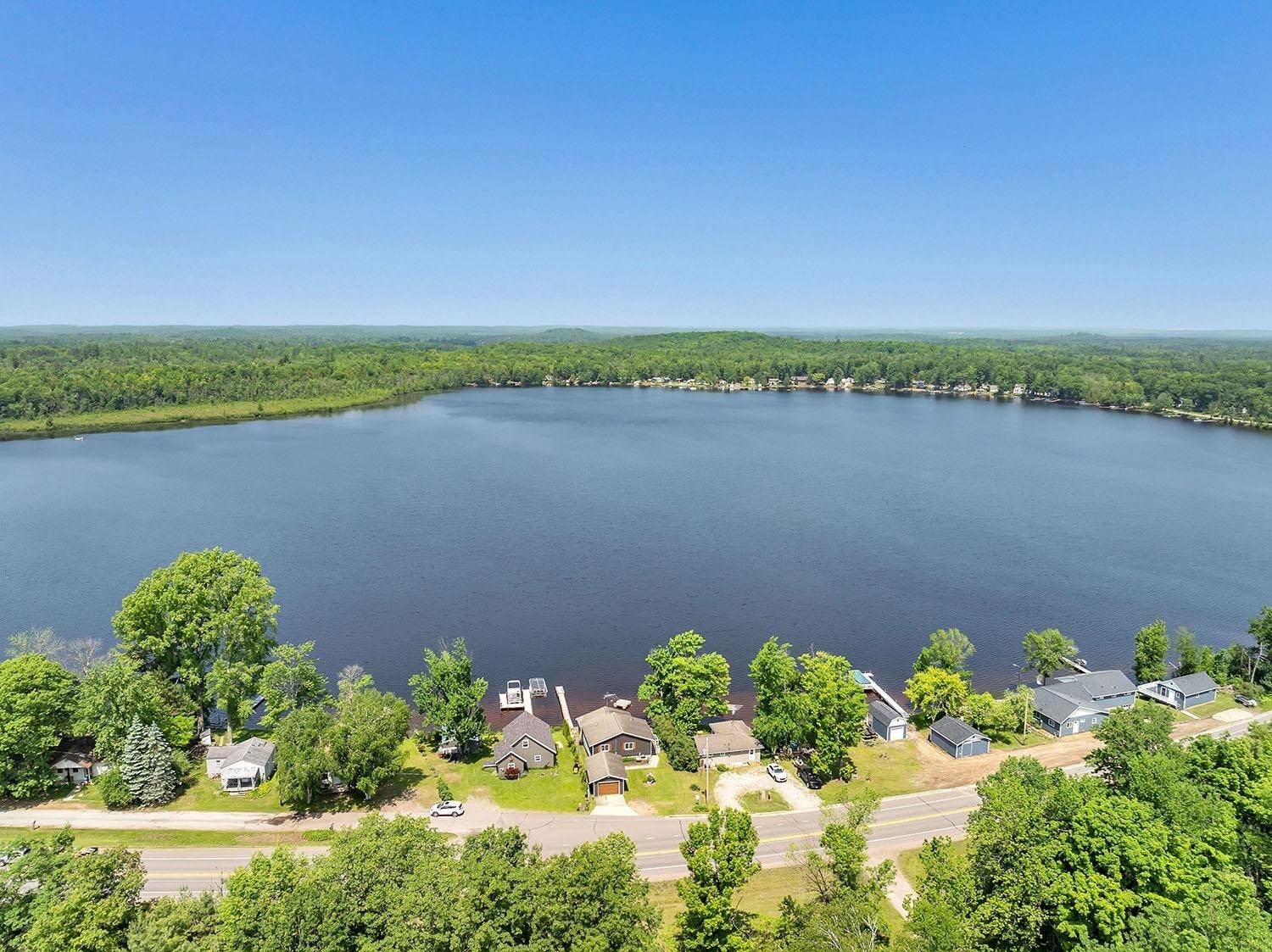 Suring, WI 54174,11975 E ANDERSON LAKE DR