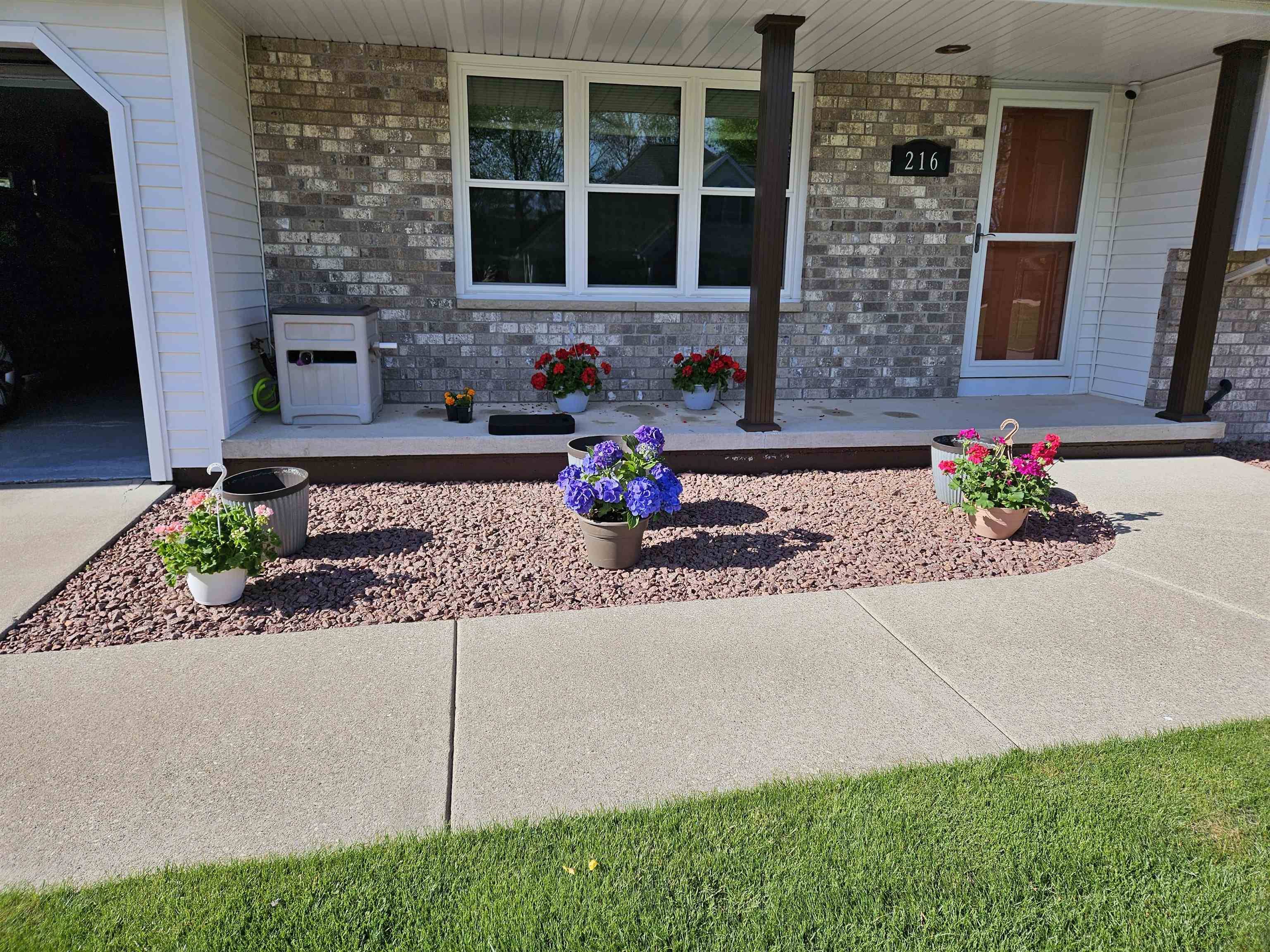 Neenah, WI 54956,216 RIVA RIDGE LN