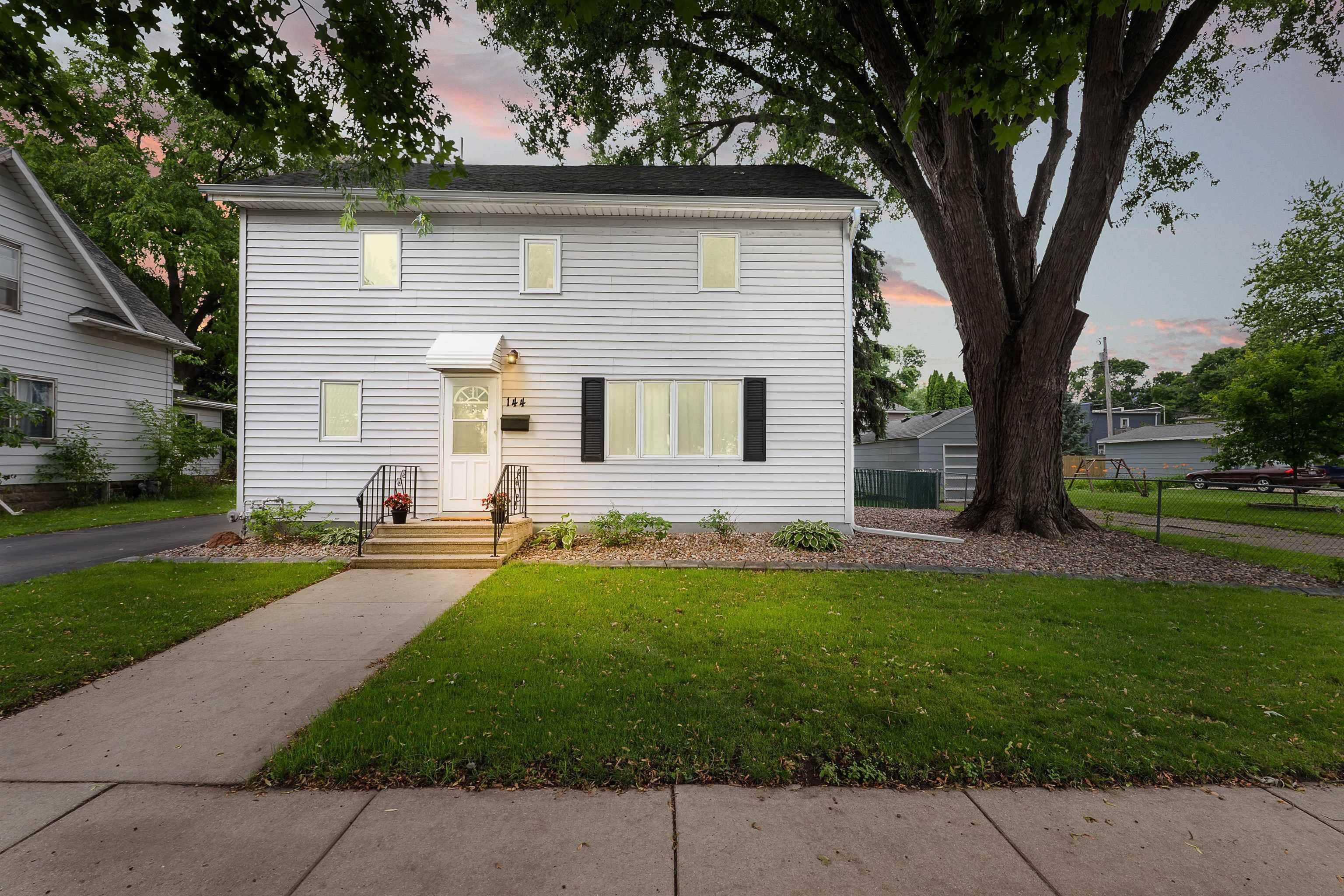 Fond Du Lac, WI 54935,144 HONE ST