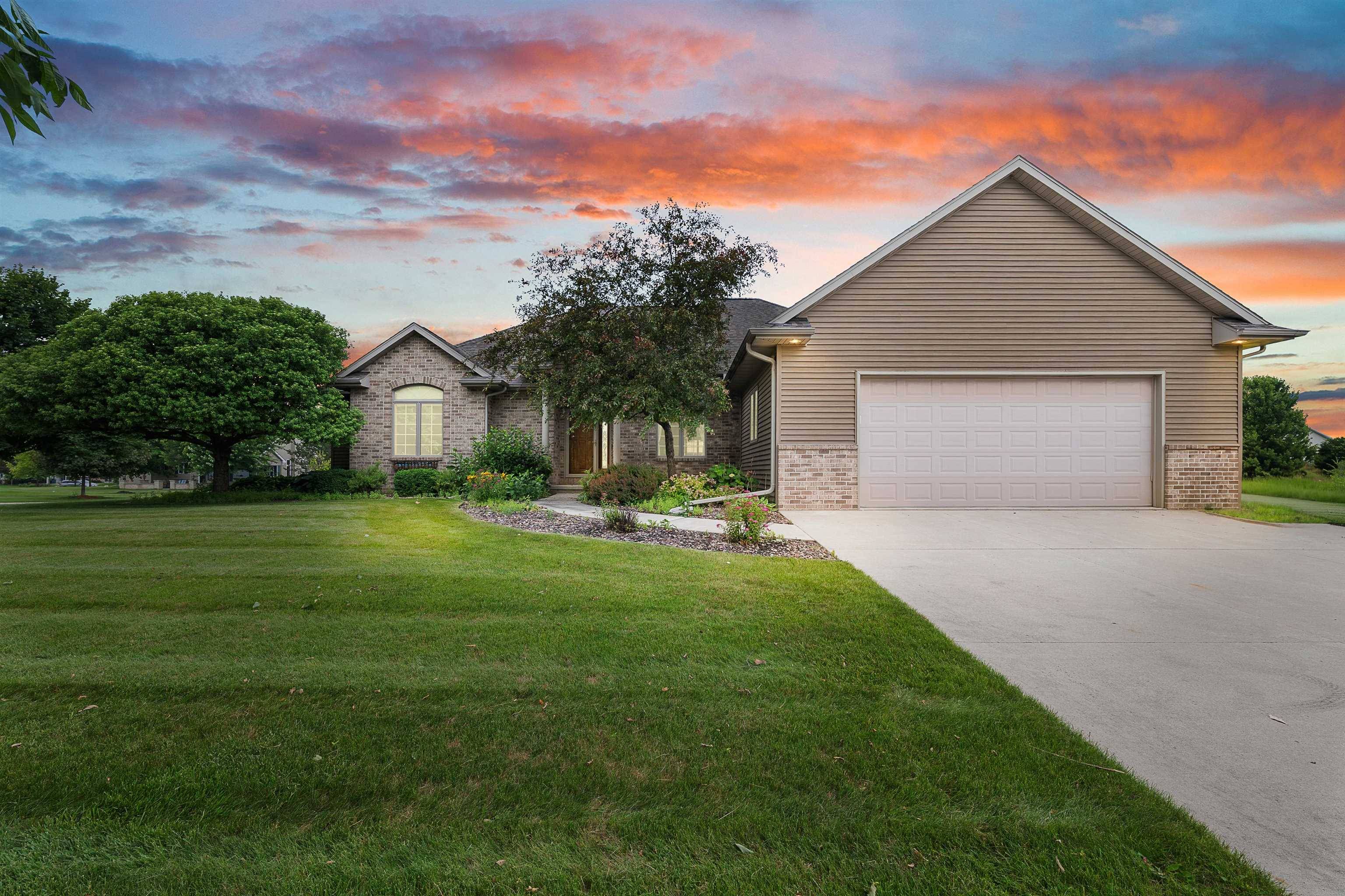 Fond Du Lac, WI 54935,575 LEBARON LN