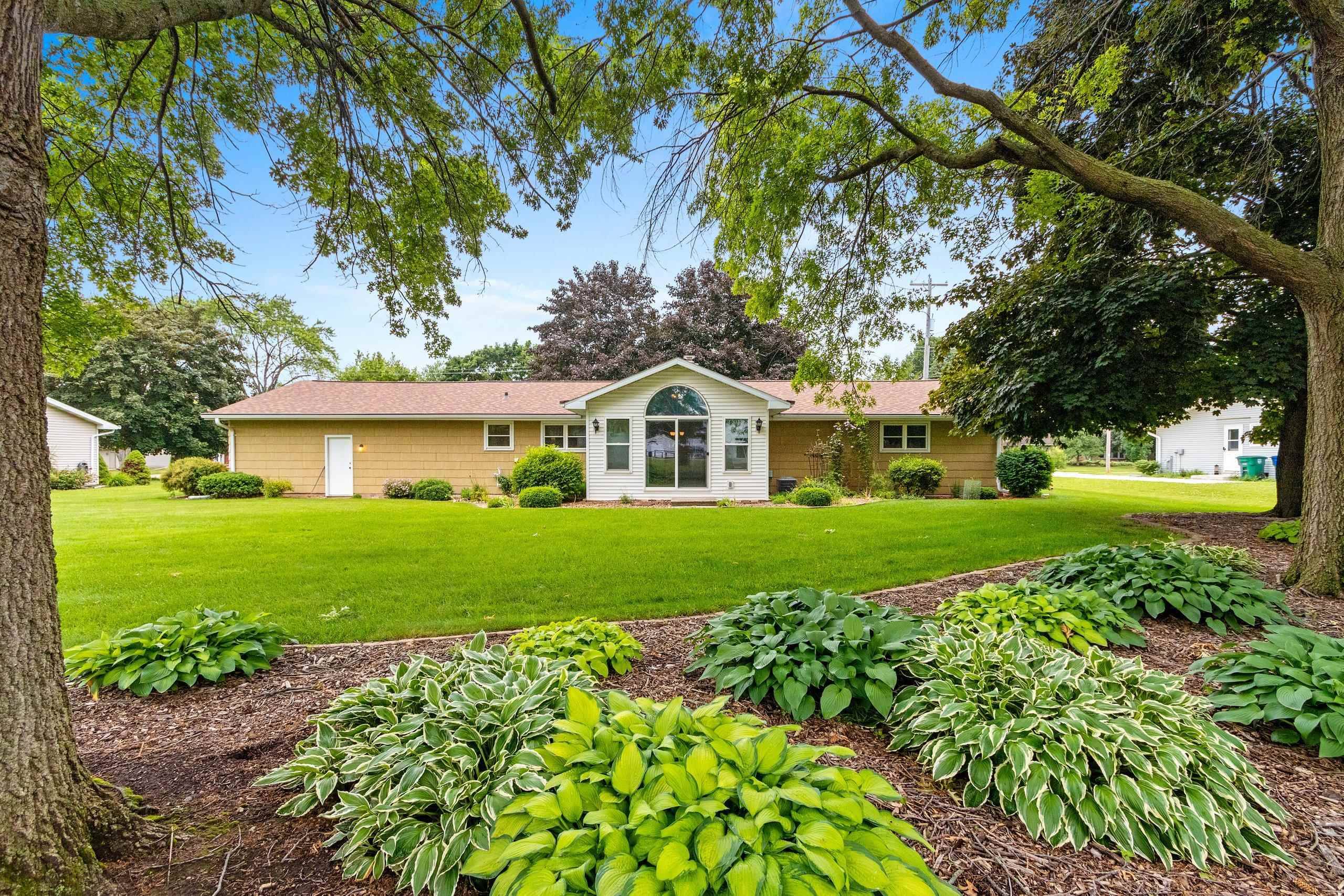 De Pere, WI 54115-1301,1115 GRANT ST