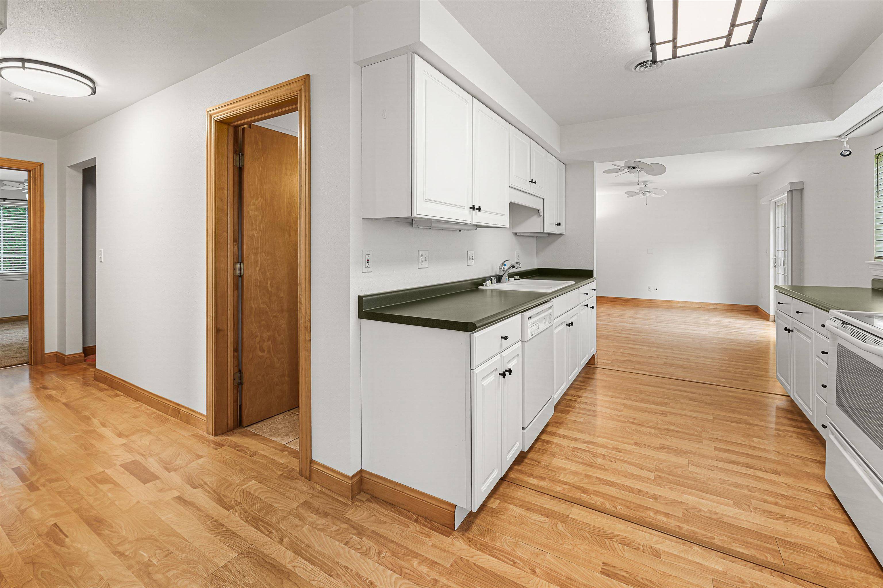 Fond Du Lac, WI 54935-2575,342 E SCOTT ST