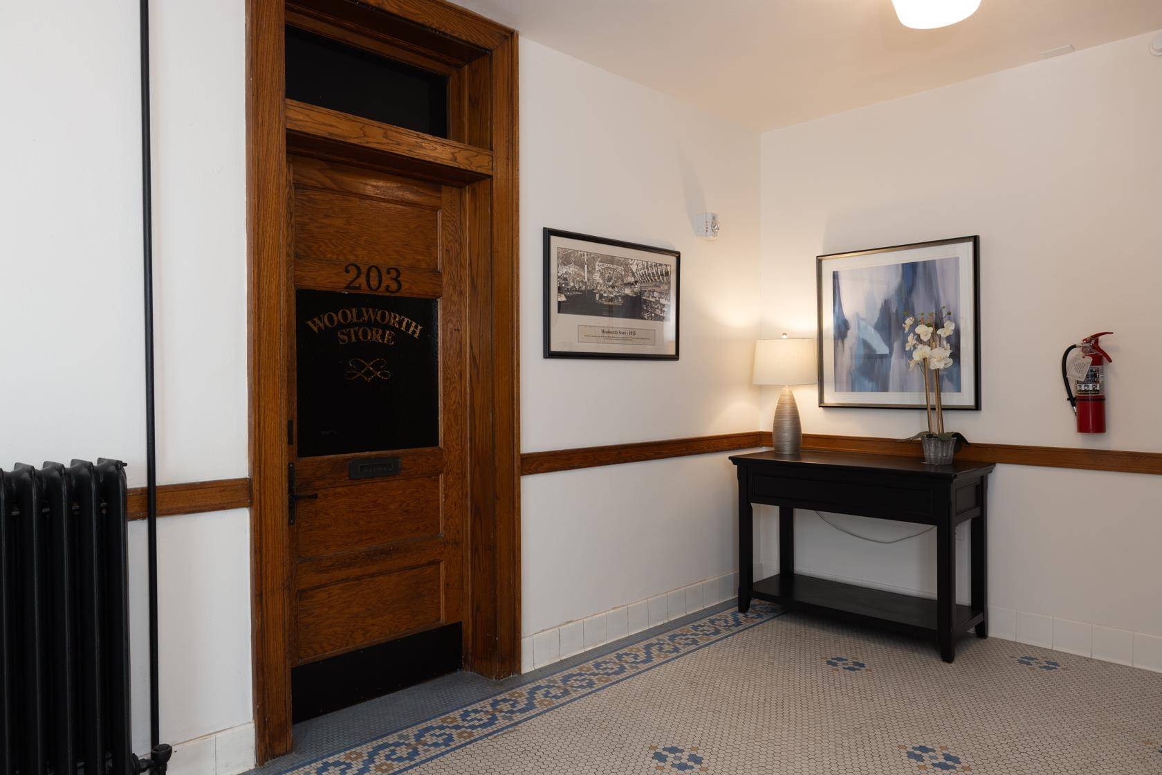 Oshkosh, WI 54901-4906,105 WASHINGTON AVE #203