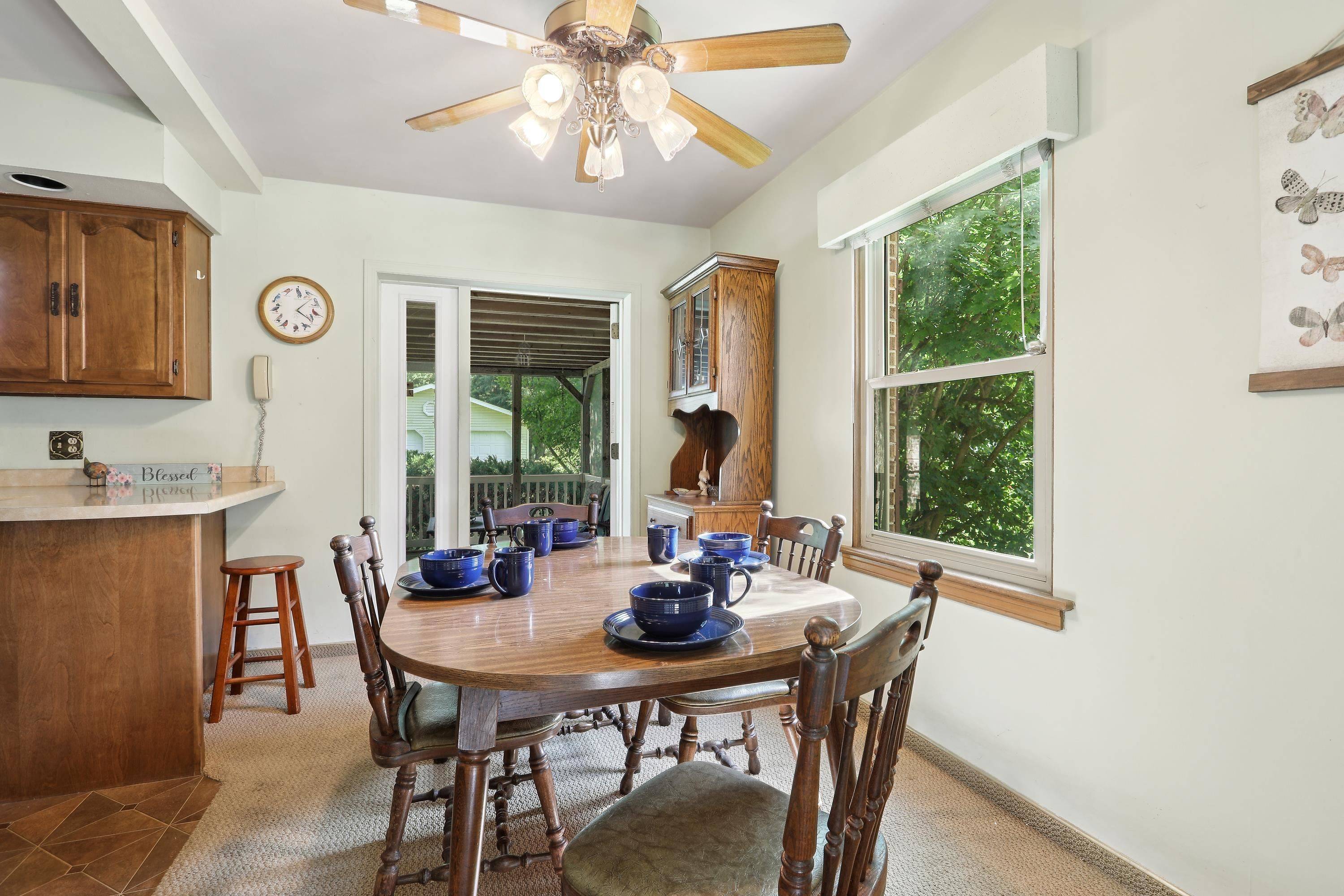 Chilton, WI 53014,25 W GRAND ST