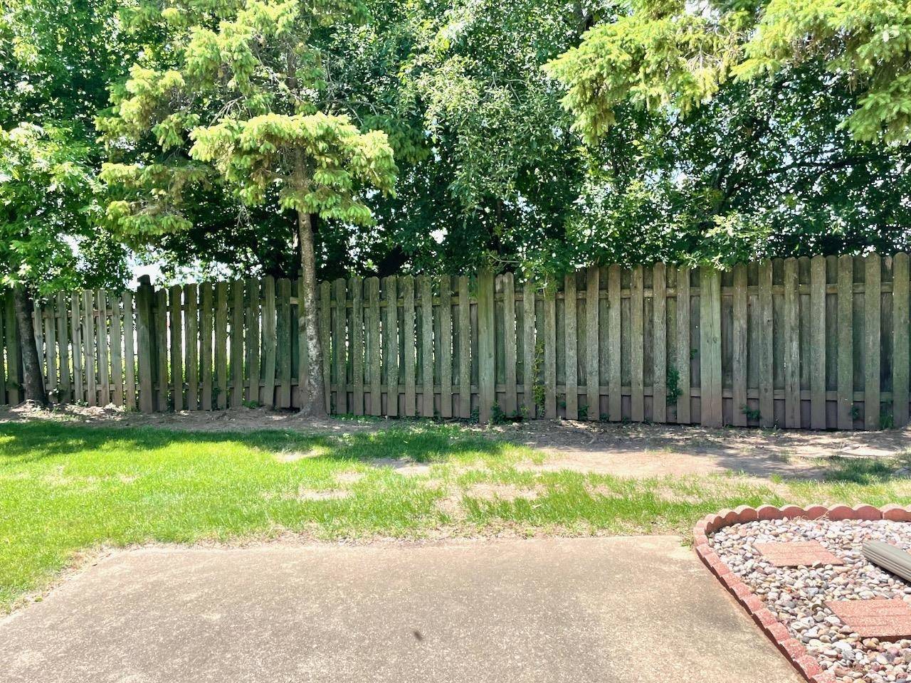 Appleton, WI 54914-4601,65 SPENCER VILLAGE CT #14