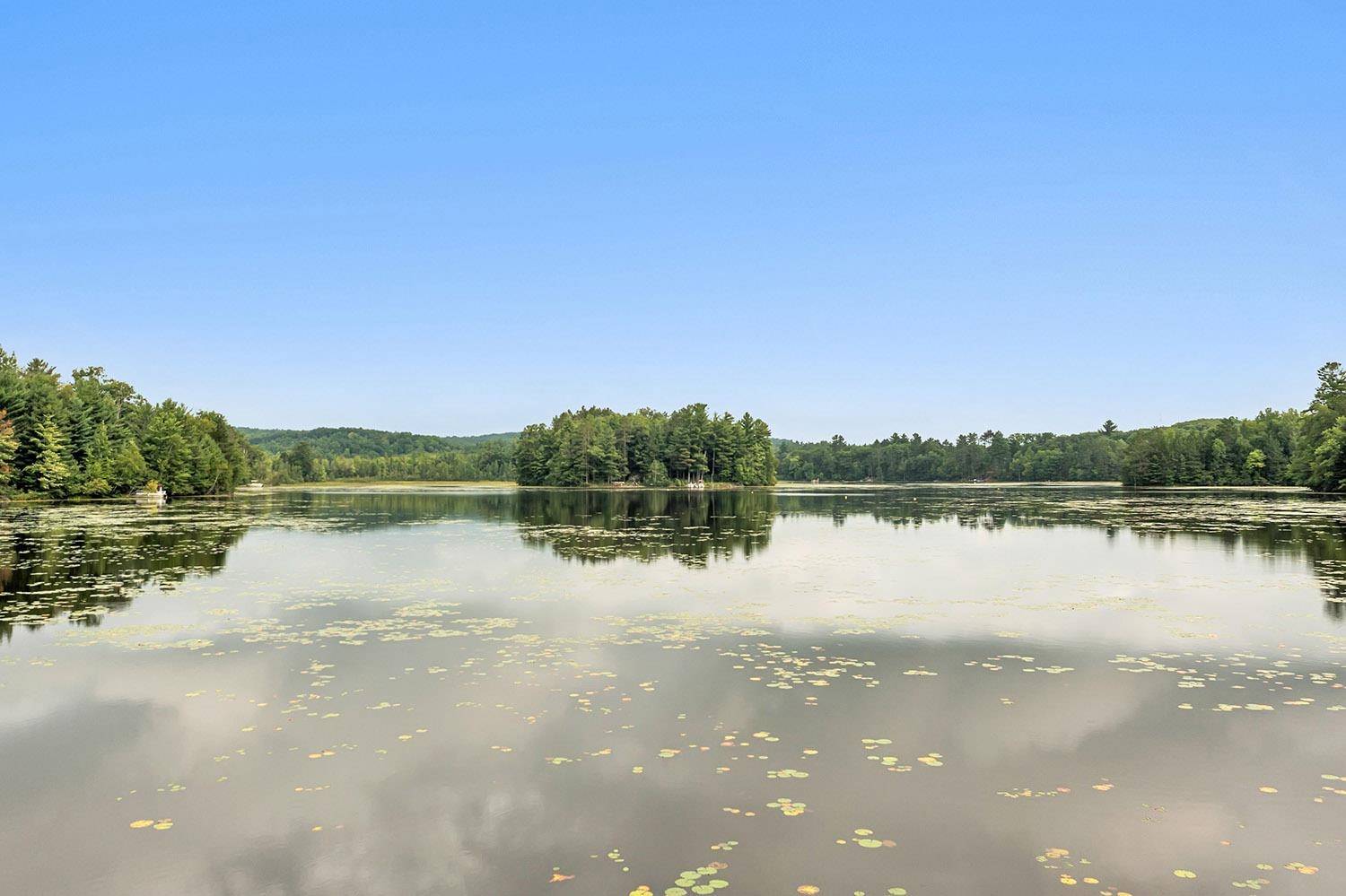 Athelstane, WI 54104,W15512 KRATZ LN