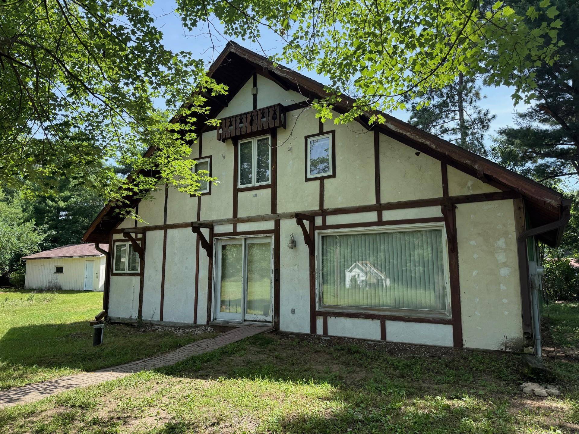 Redgranite, WI 54970,W4626 BROWN DEER AVE
