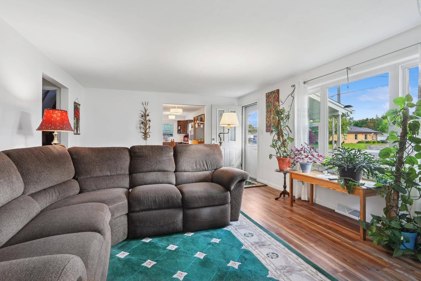 Reedsville, WI 54230,714 MENASHA ST