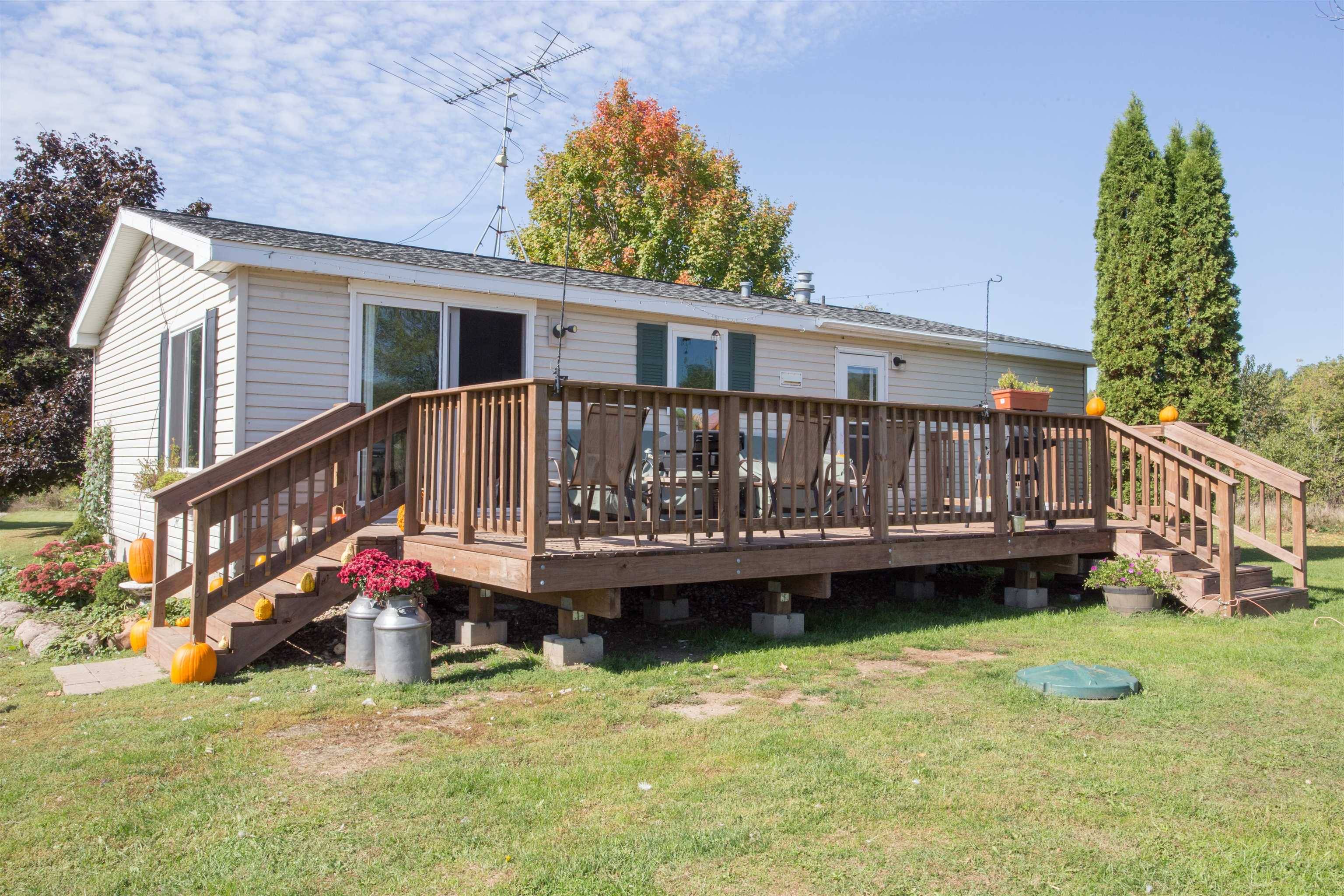 Iola, WI 54945,N6966 OLSON RD