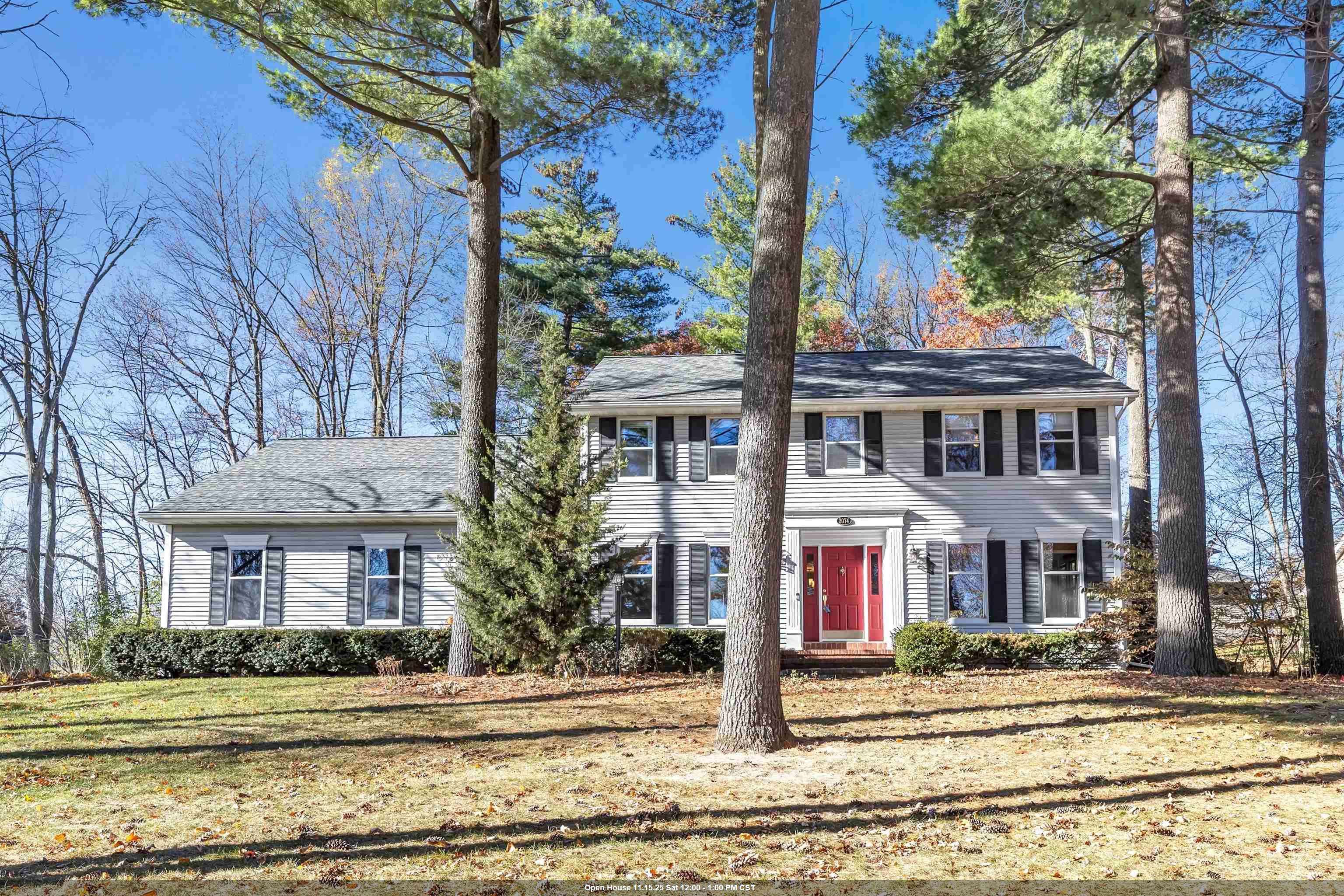 Green Bay, WI 54313-9305,2074 BRADBURY LN