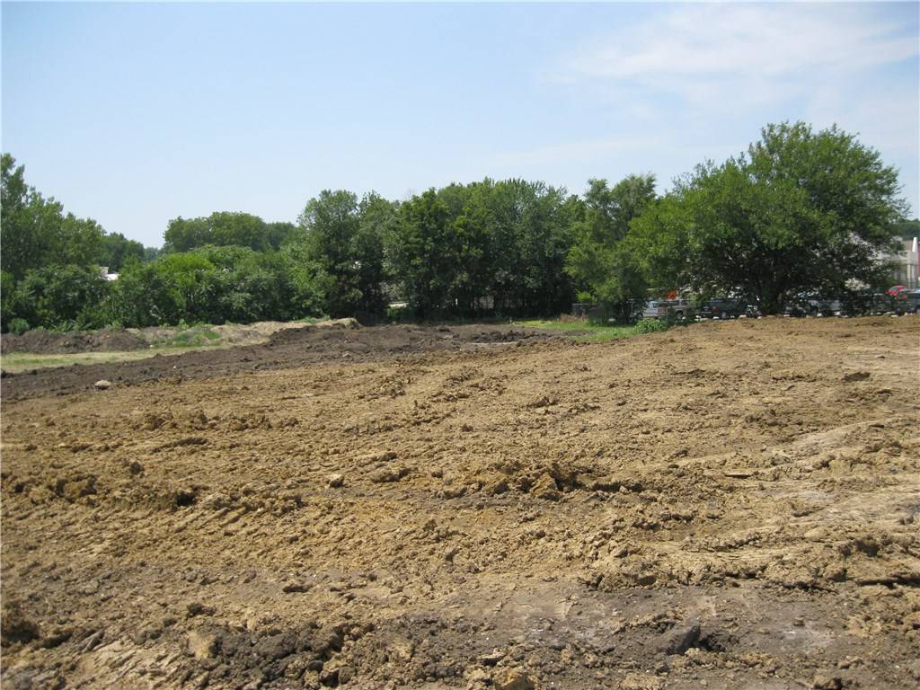 Newton, IA 50208,1315 1st Avenue E
