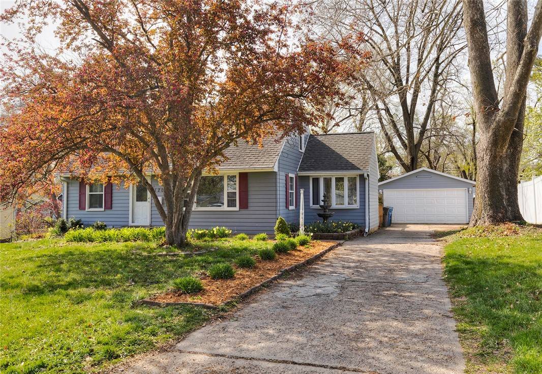 Des Moines, IA 50315,1206 Elder Lane