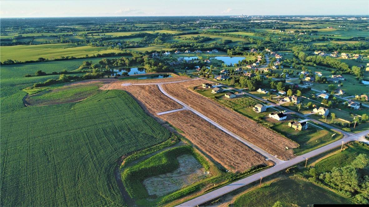 Cumming, IA 50061,2950 N Brier Lane