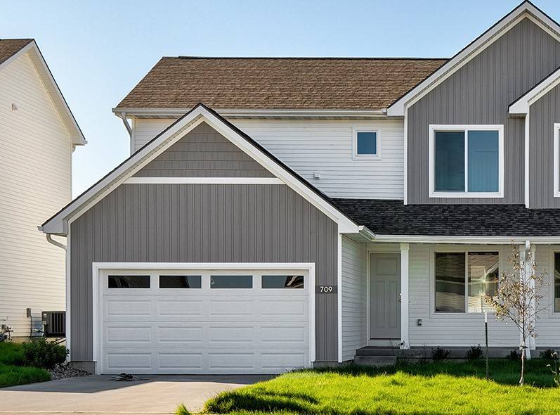 Bondurant, IA 50035,709 3rd Street NW