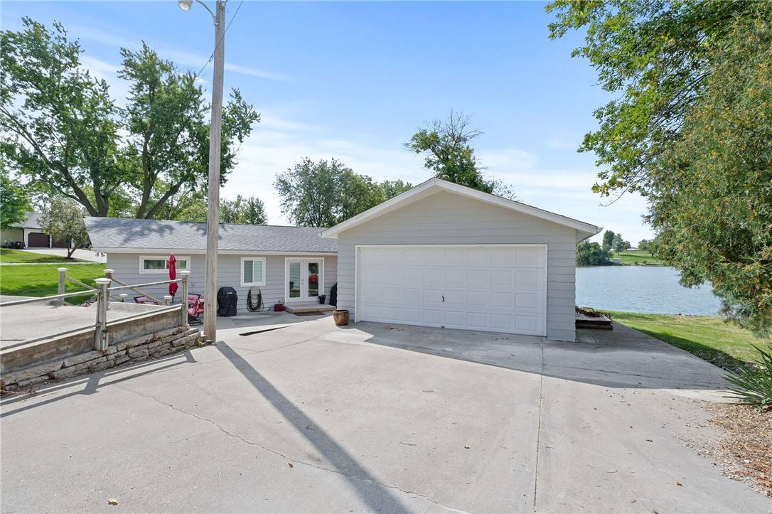 Chariton, IA 50049,21888 483rd Lane