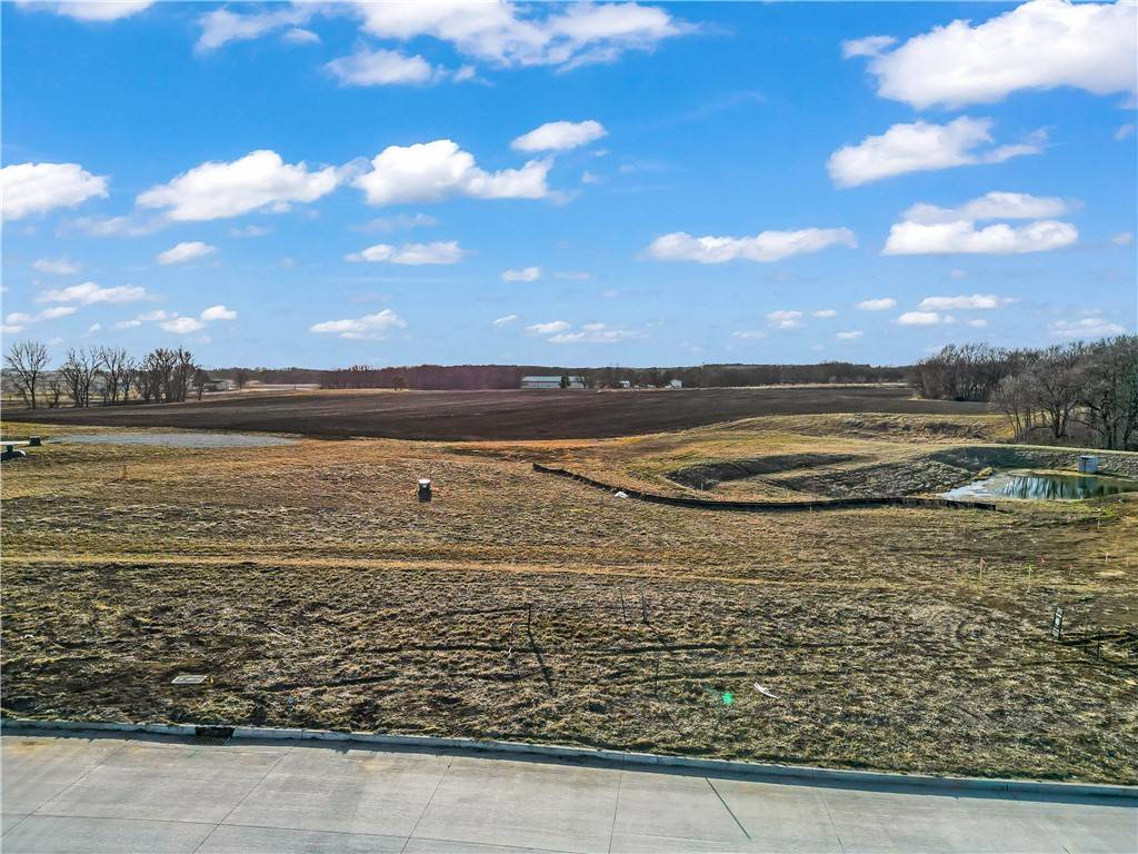 West Des Moines, IA 50266,3851 SW Meadow Rose Avenue