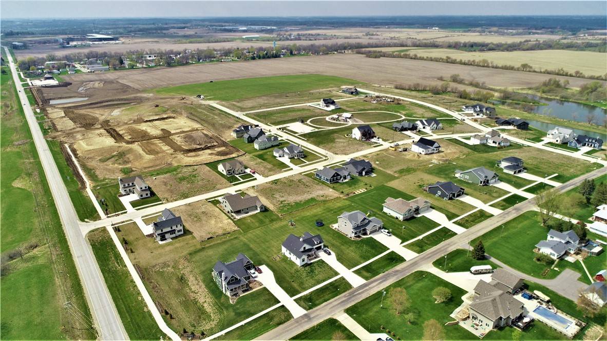 Cumming, IA 50061,3190 N Brier Lane
