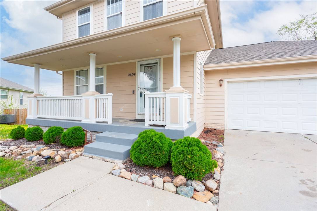 Des Moines, IA 50320,2806 Fayrdale Drive