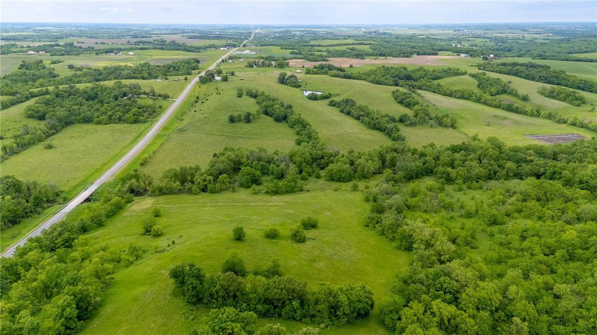 Chariton, IA 50049,56390 260 Avenue