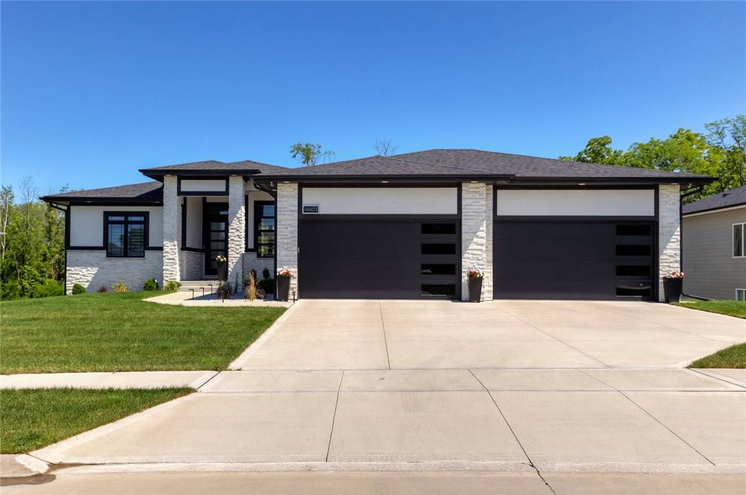 Urbandale, IA 50323,14603 Catalpa Drive