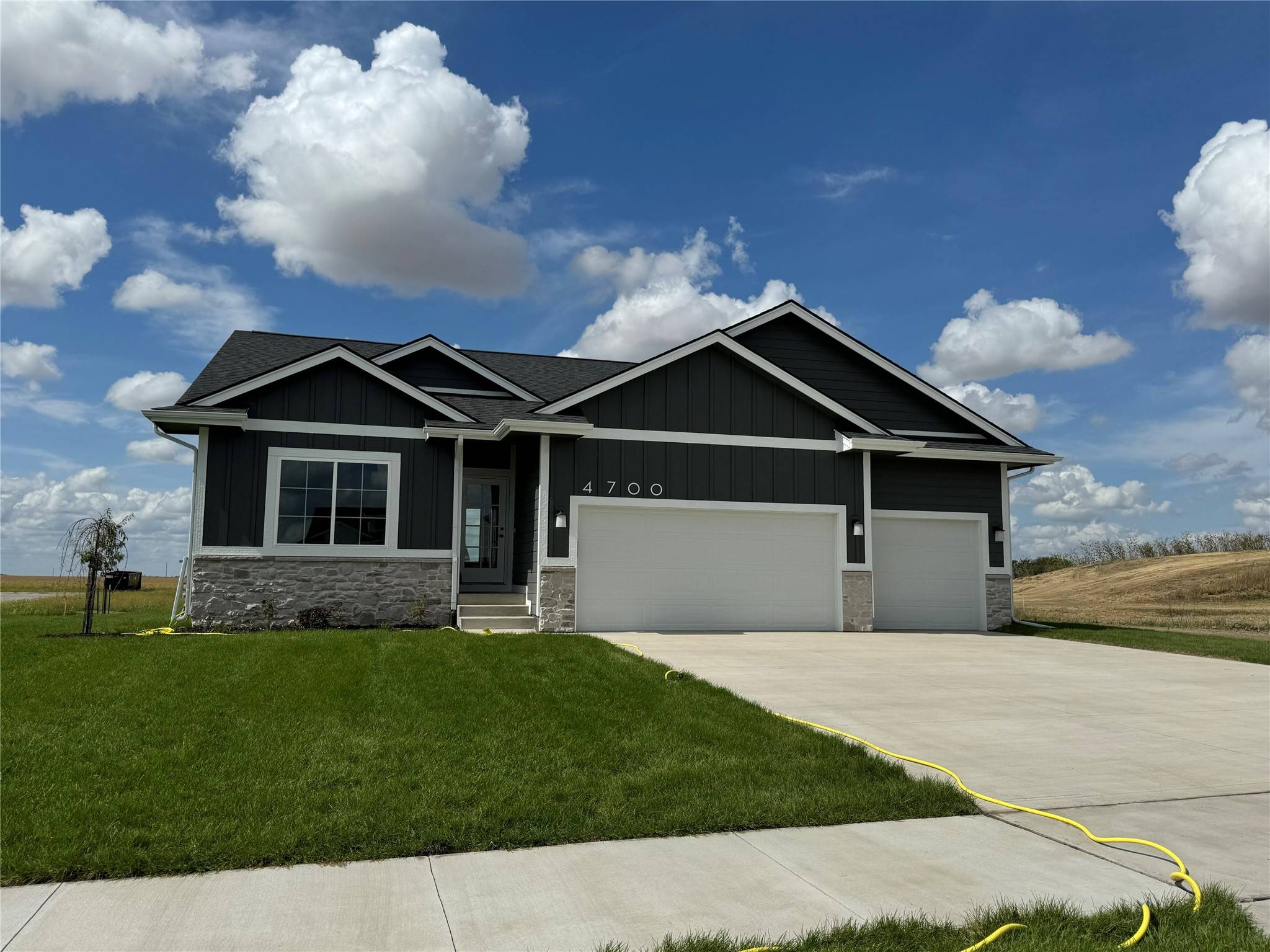 Urbandale, IA 50323,4700 179th Street