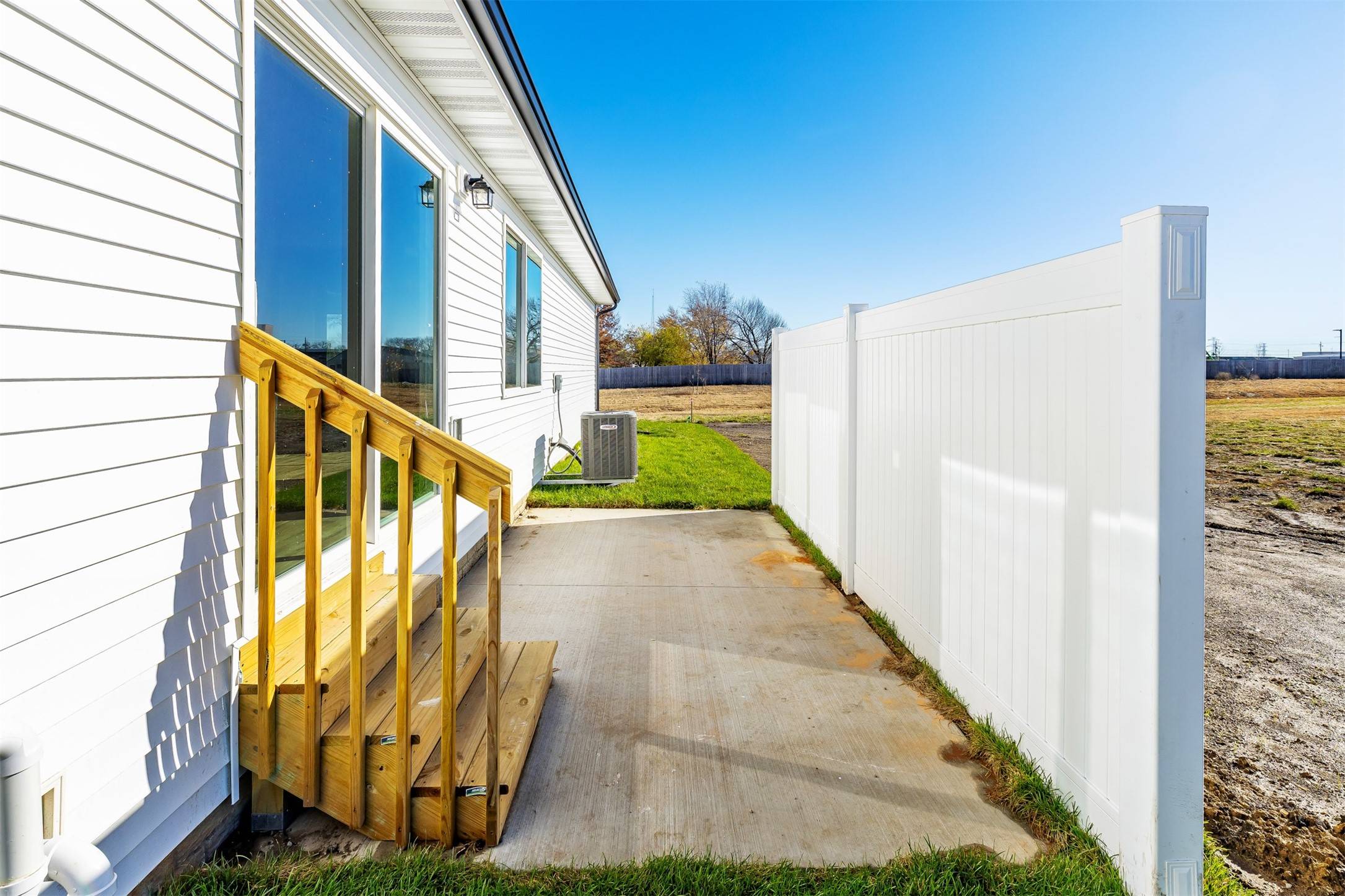 Des Moines, IA 50313,6573 NE 11th Court