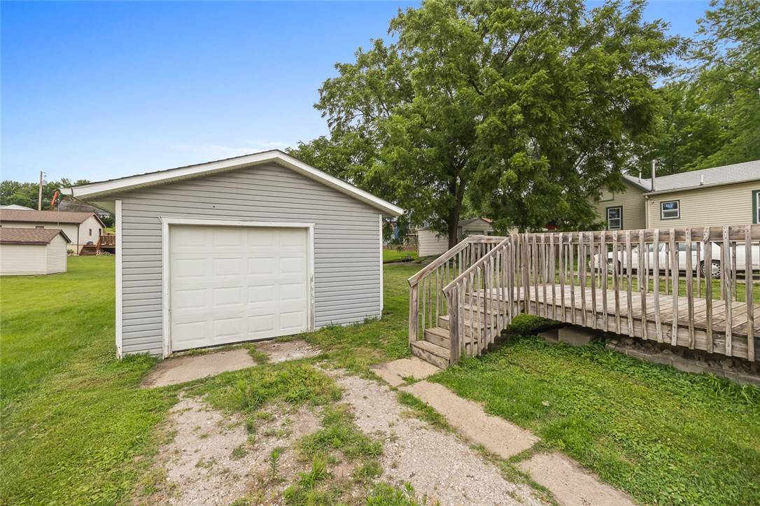 Des Moines, IA 50315,1121 Johnson Street