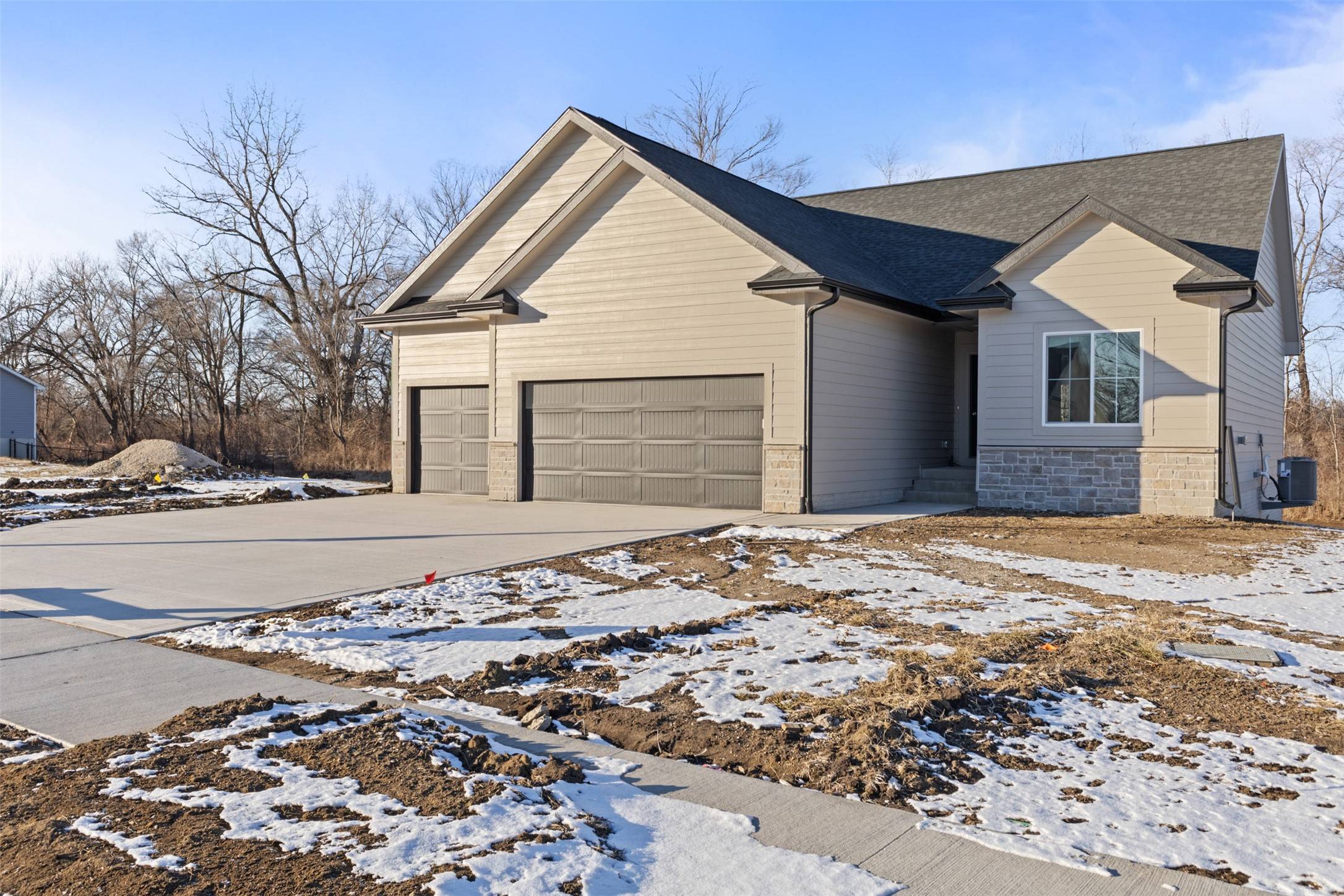 Altoona, IA 50009,1103 2nd Street NE