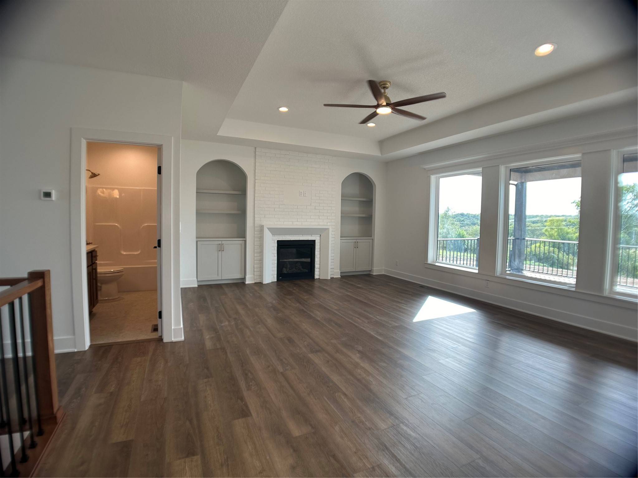 Pella, IA 50219,3070 Bos Ridge Road