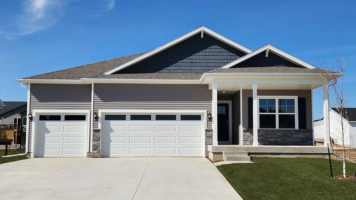 Waukee, IA 50263,1351 NW Brandywine Lane