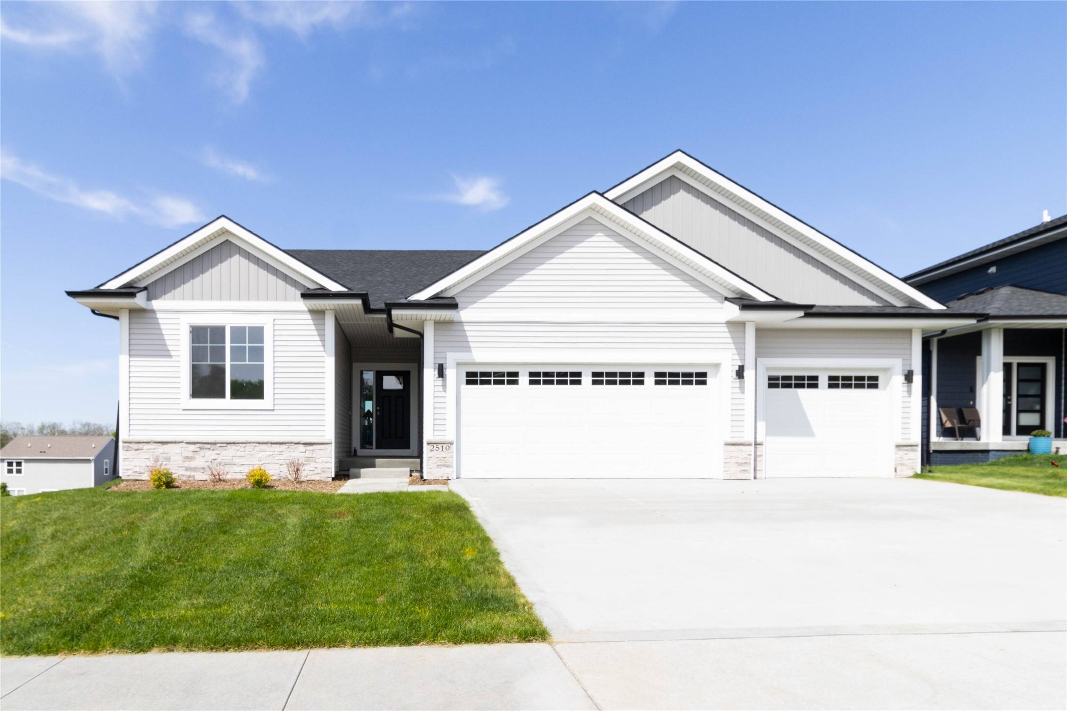 Des Moines, IA 50317,2510 E 50th Court