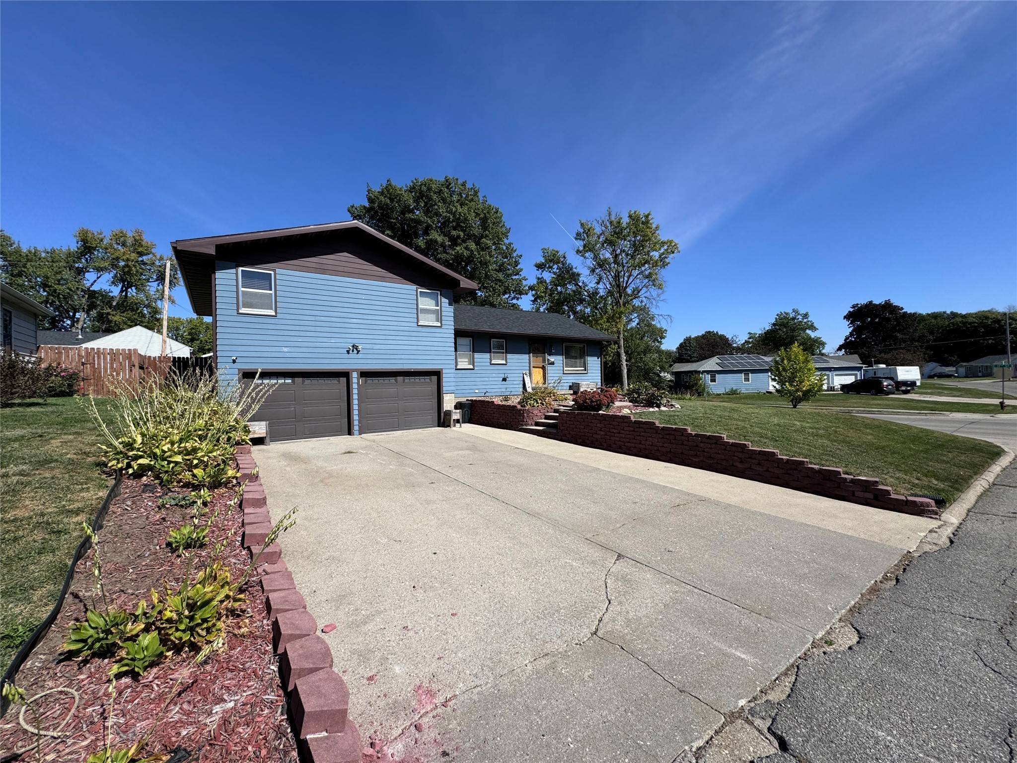 Newton, IA 50208,1606 N 2nd Avenue E