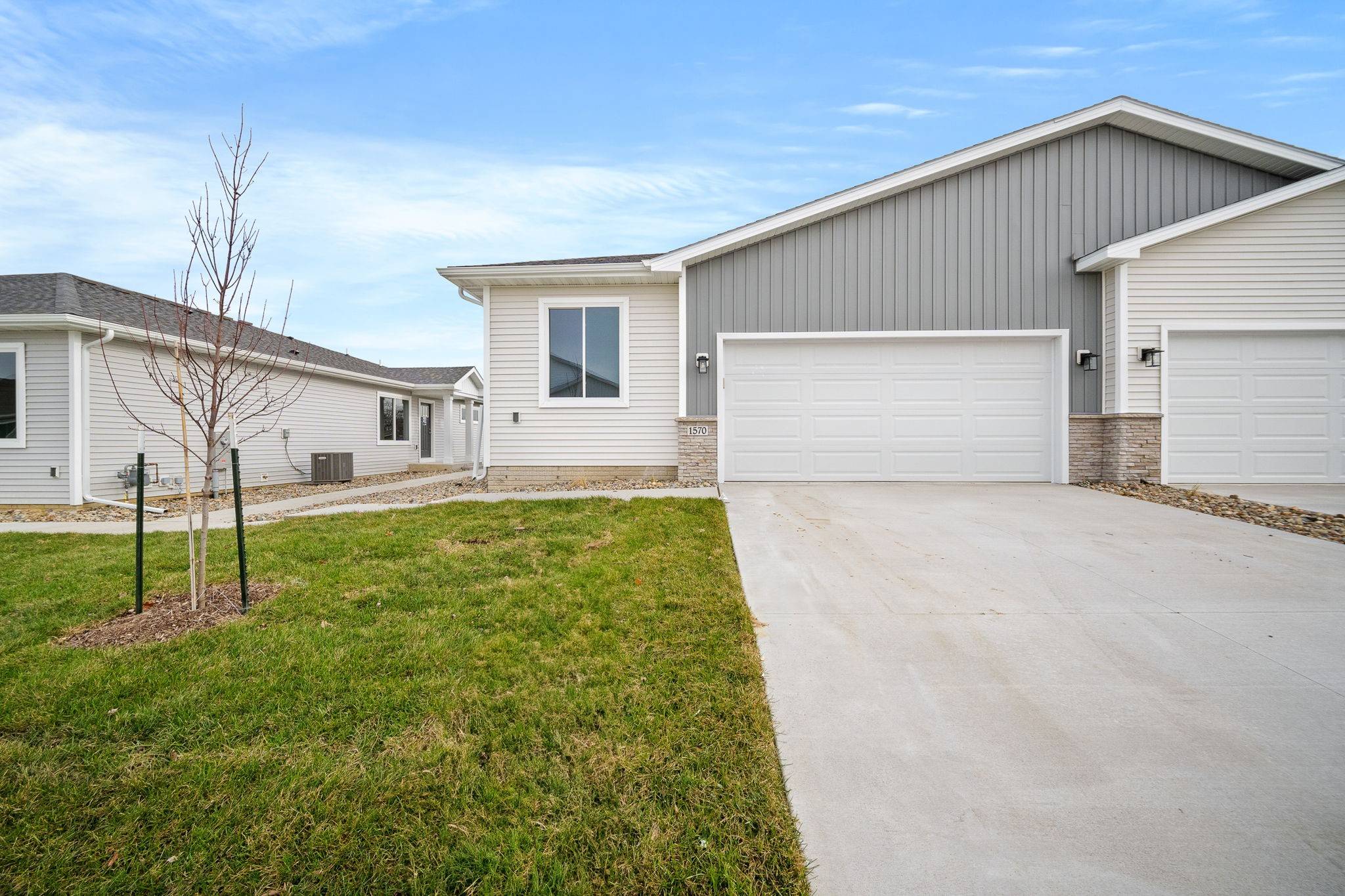 Altoona, IA 50009,1570 Foxtail Drive SE