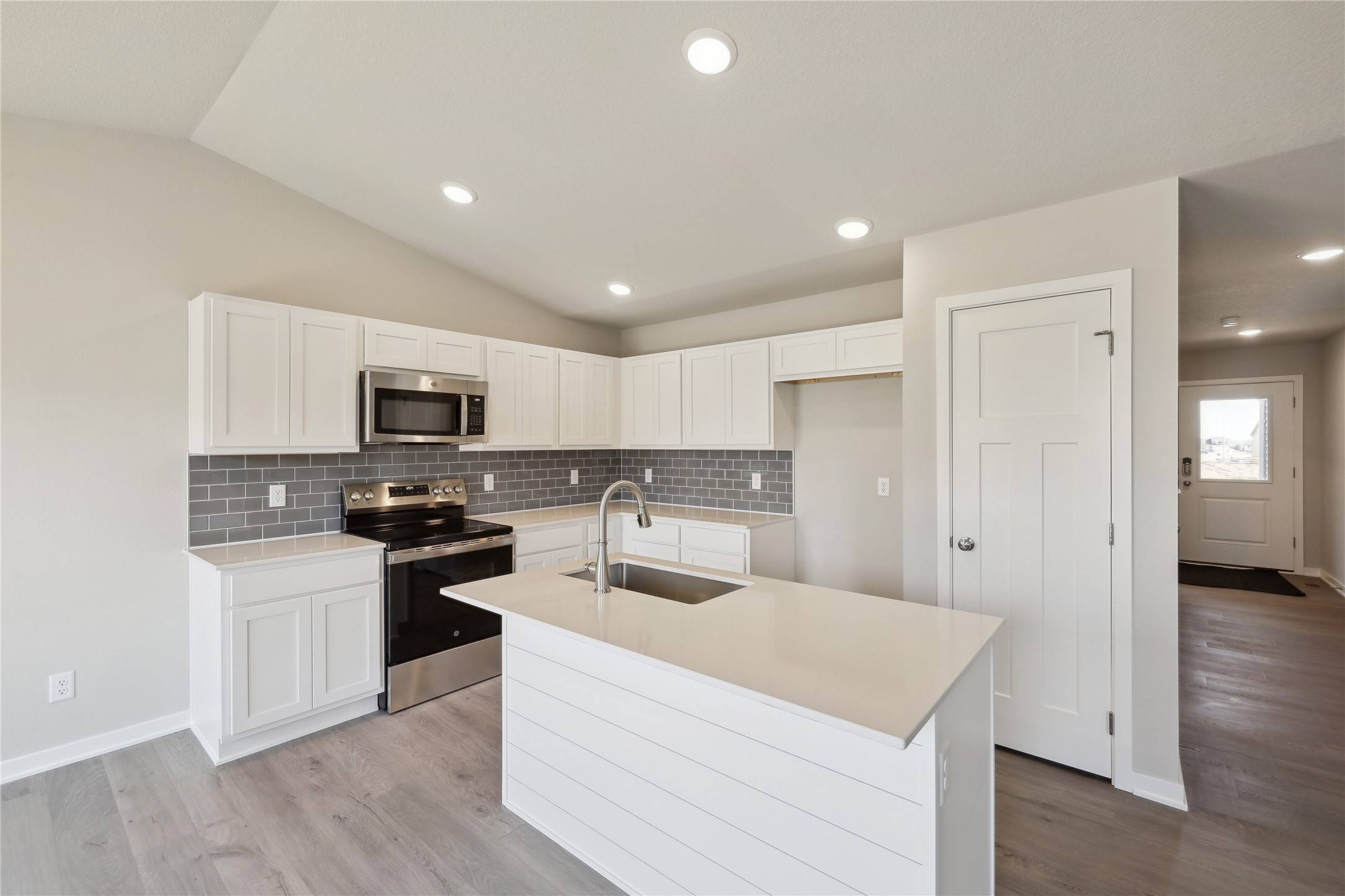 Ankeny, IA 50023,1614 NW Benjamin Drive