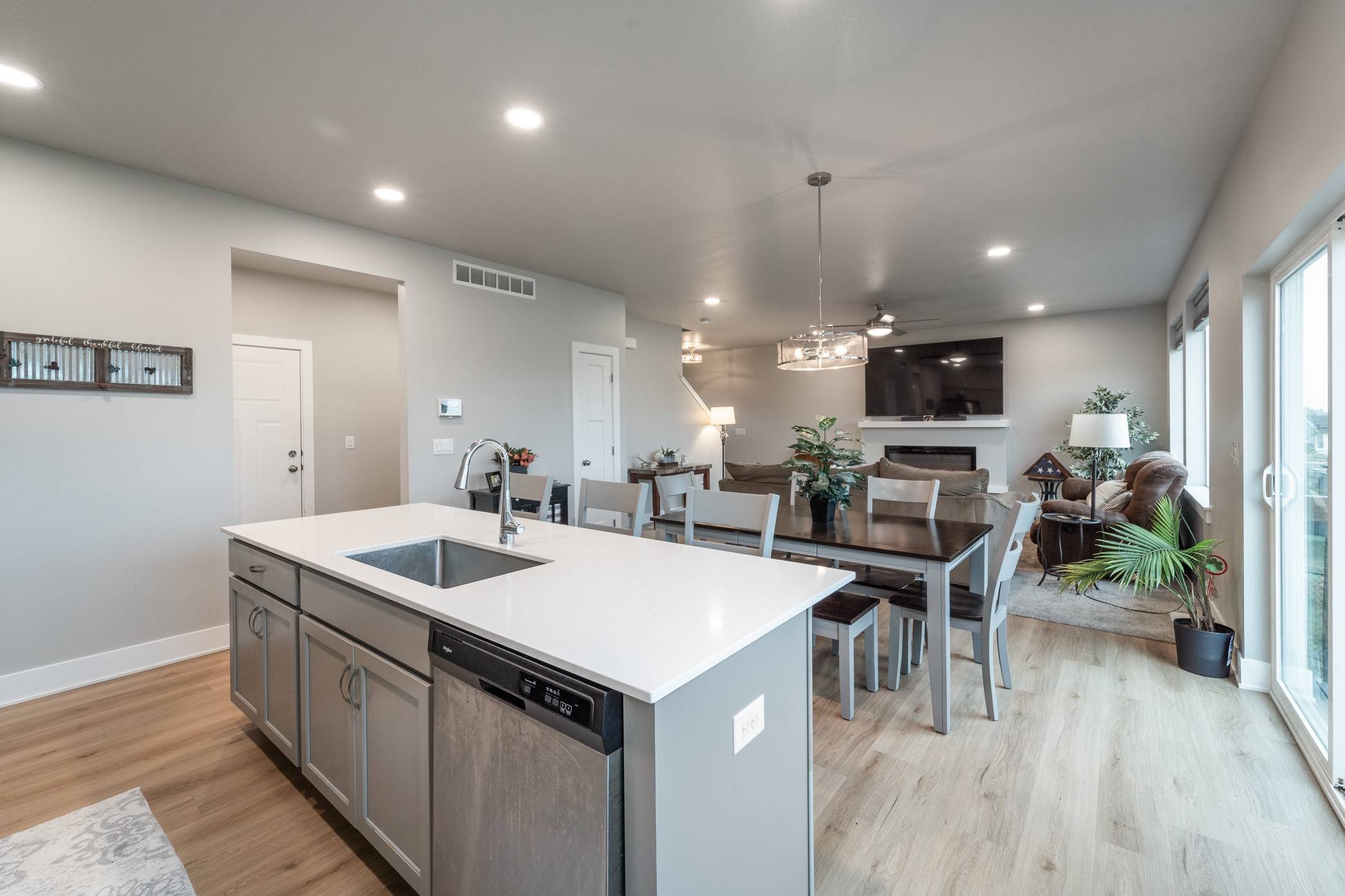 Pleasant Hill, IA 50327,713 SE 69th Street