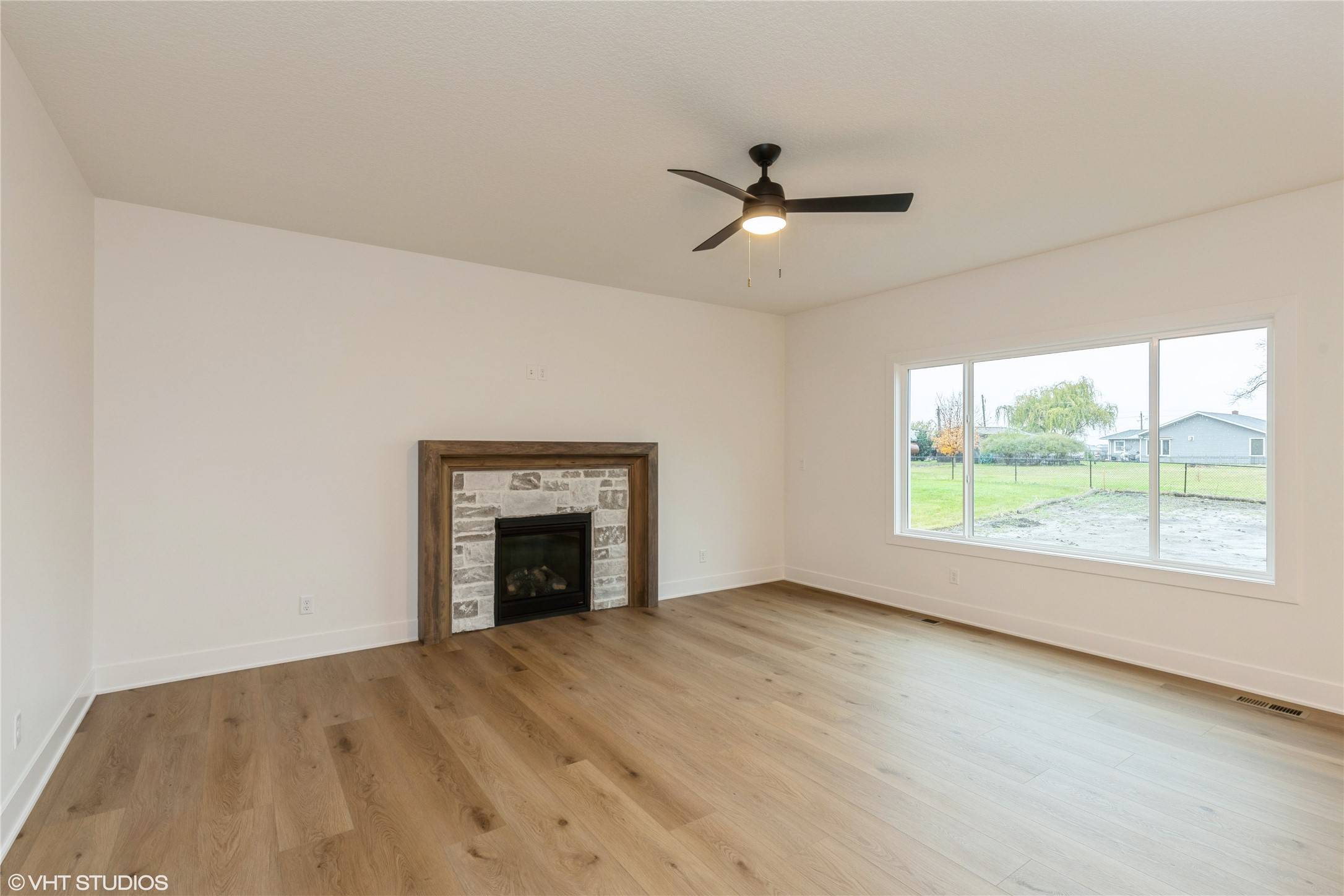 Ankeny, IA 50023,2816 NW Cedarwood Drive