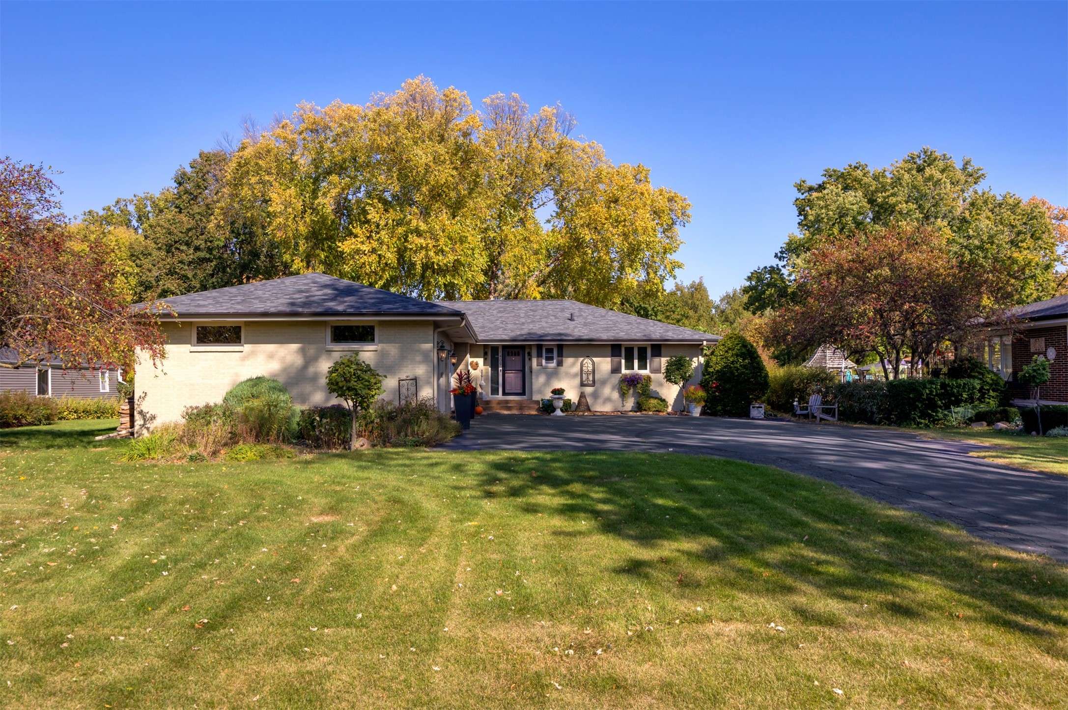 West Des Moines, IA 50265,1409 Ashworth Road