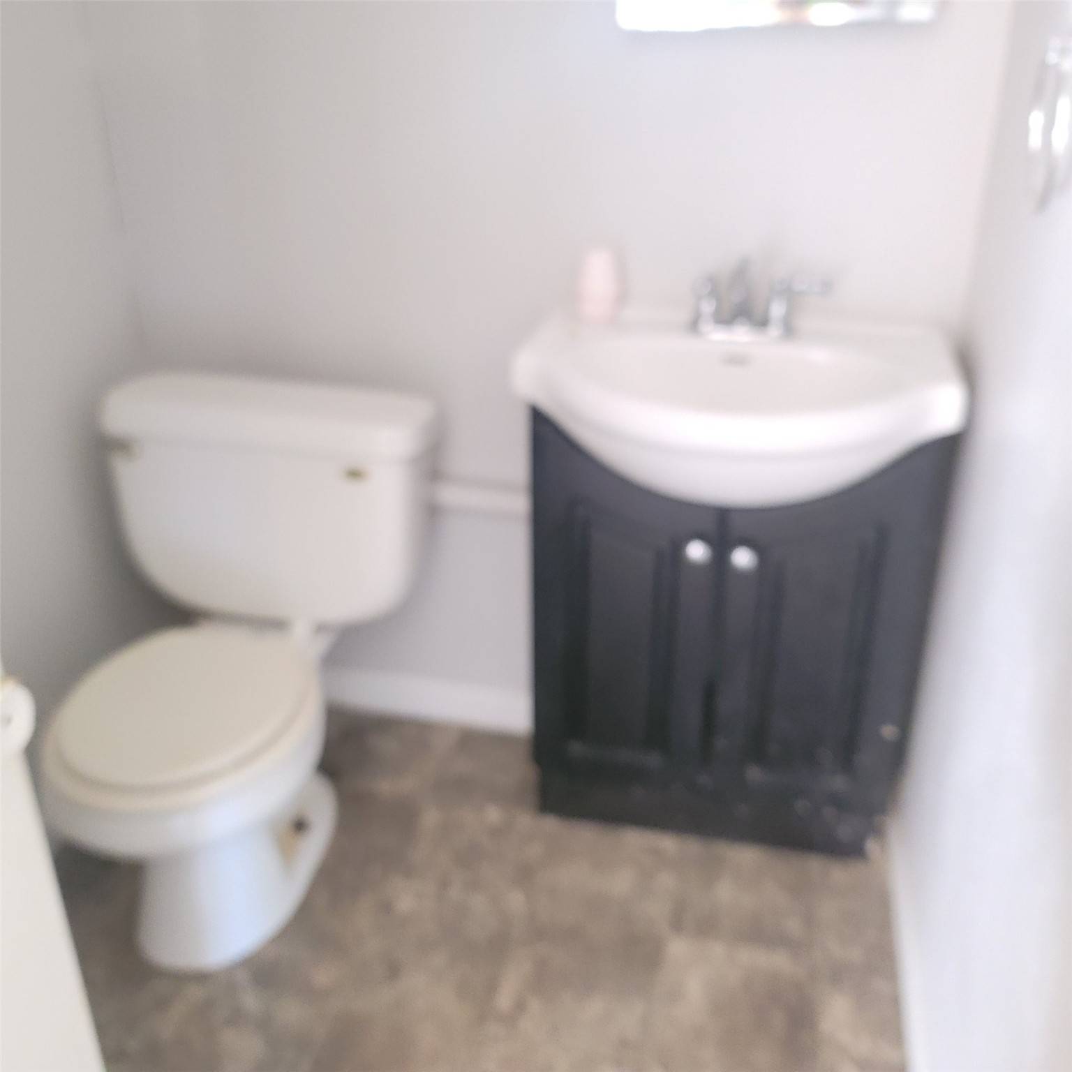 Des Moines, IA 50312,668 24th Street