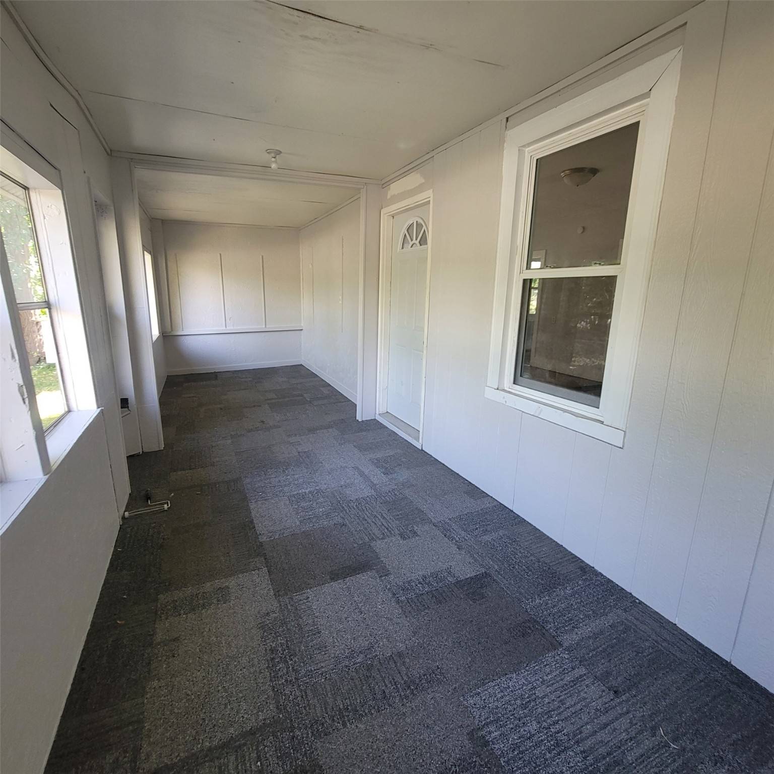 Des Moines, IA 50312,668 24th Street