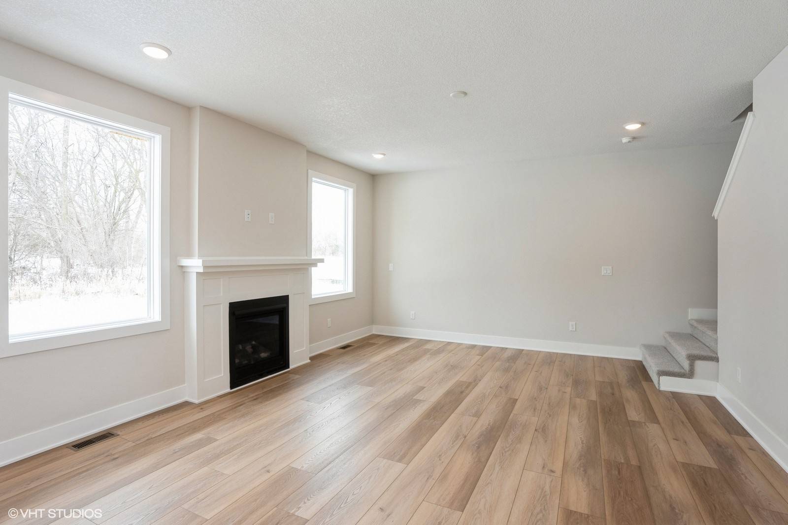 Altoona, IA 50009,150 10th Avenue NE