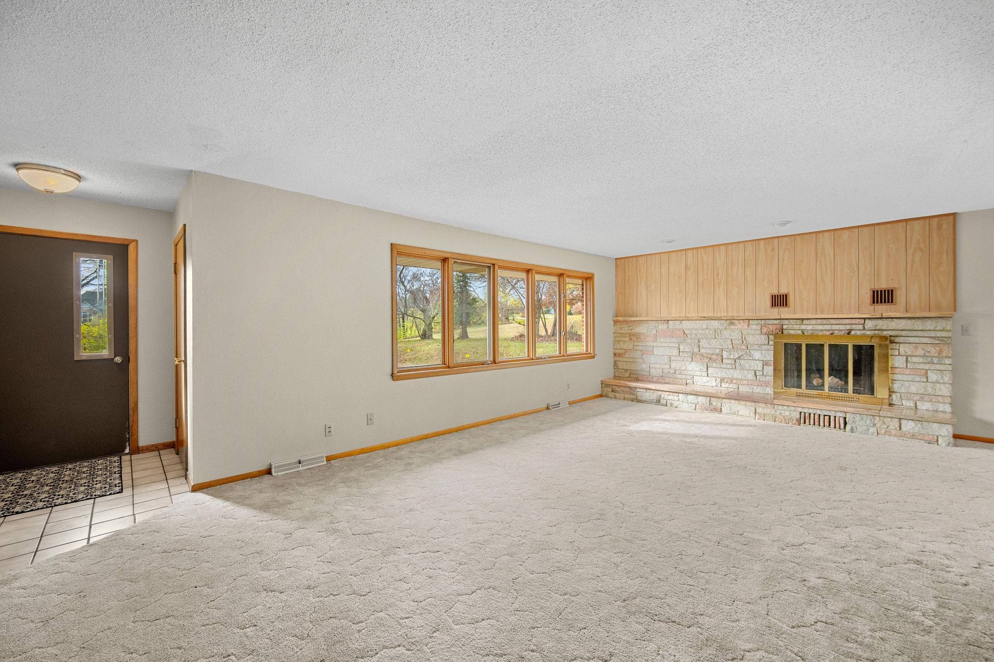 Ankeny, IA 50023,2321 NW Polk City Drive
