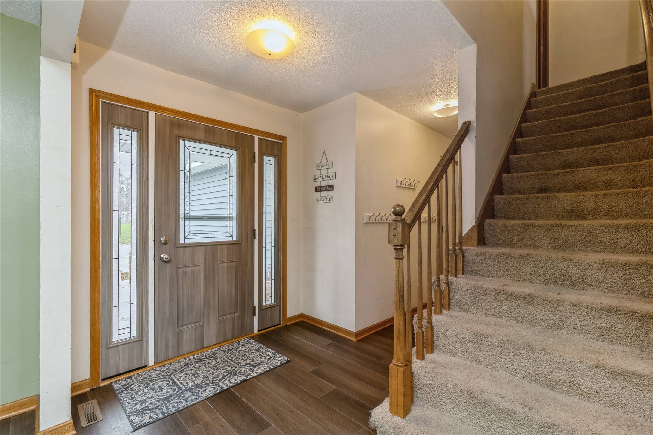 Des Moines, IA 50320,5419 SE 32nd Street